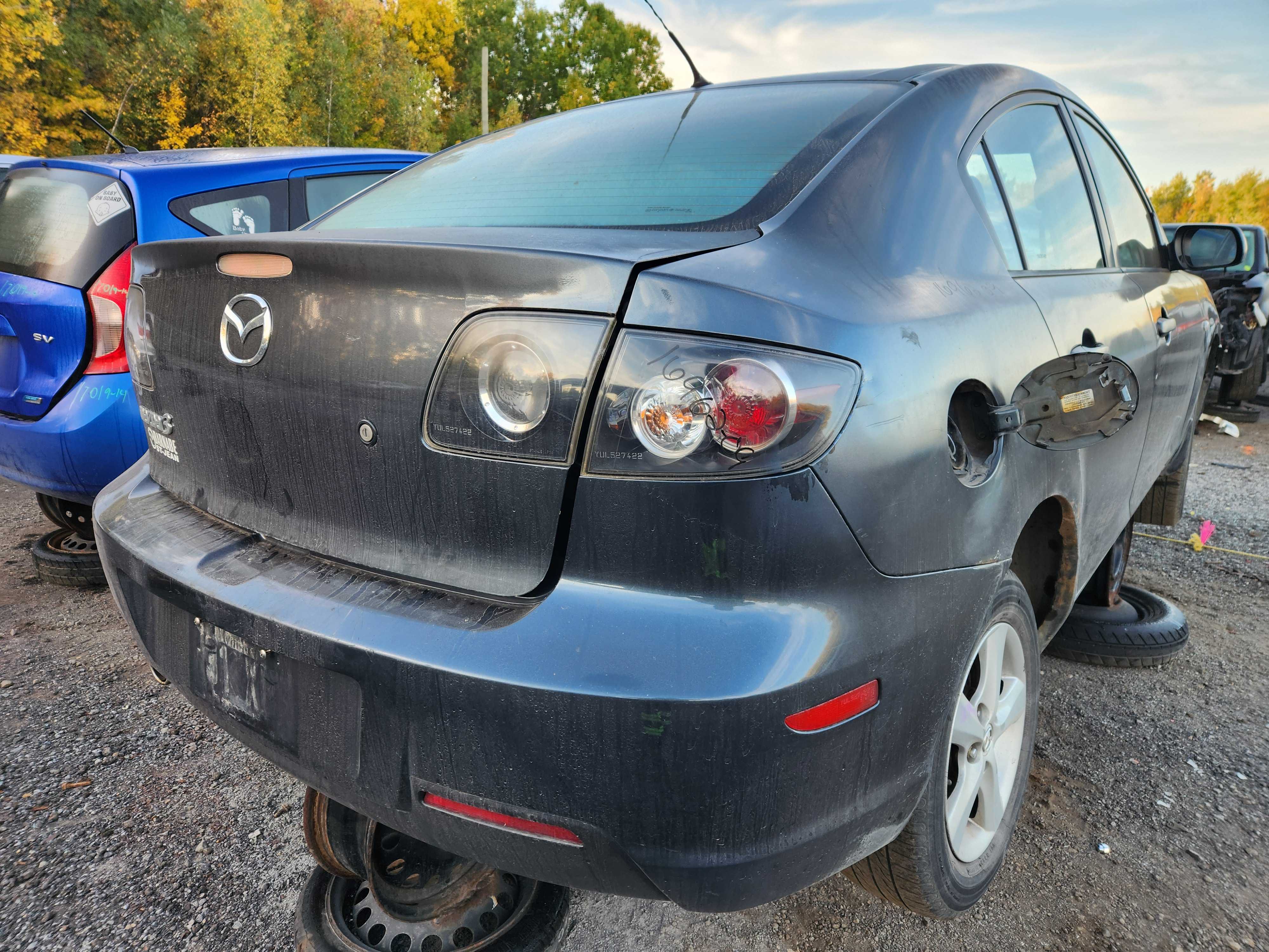 MAZDA MAZDA3 2009