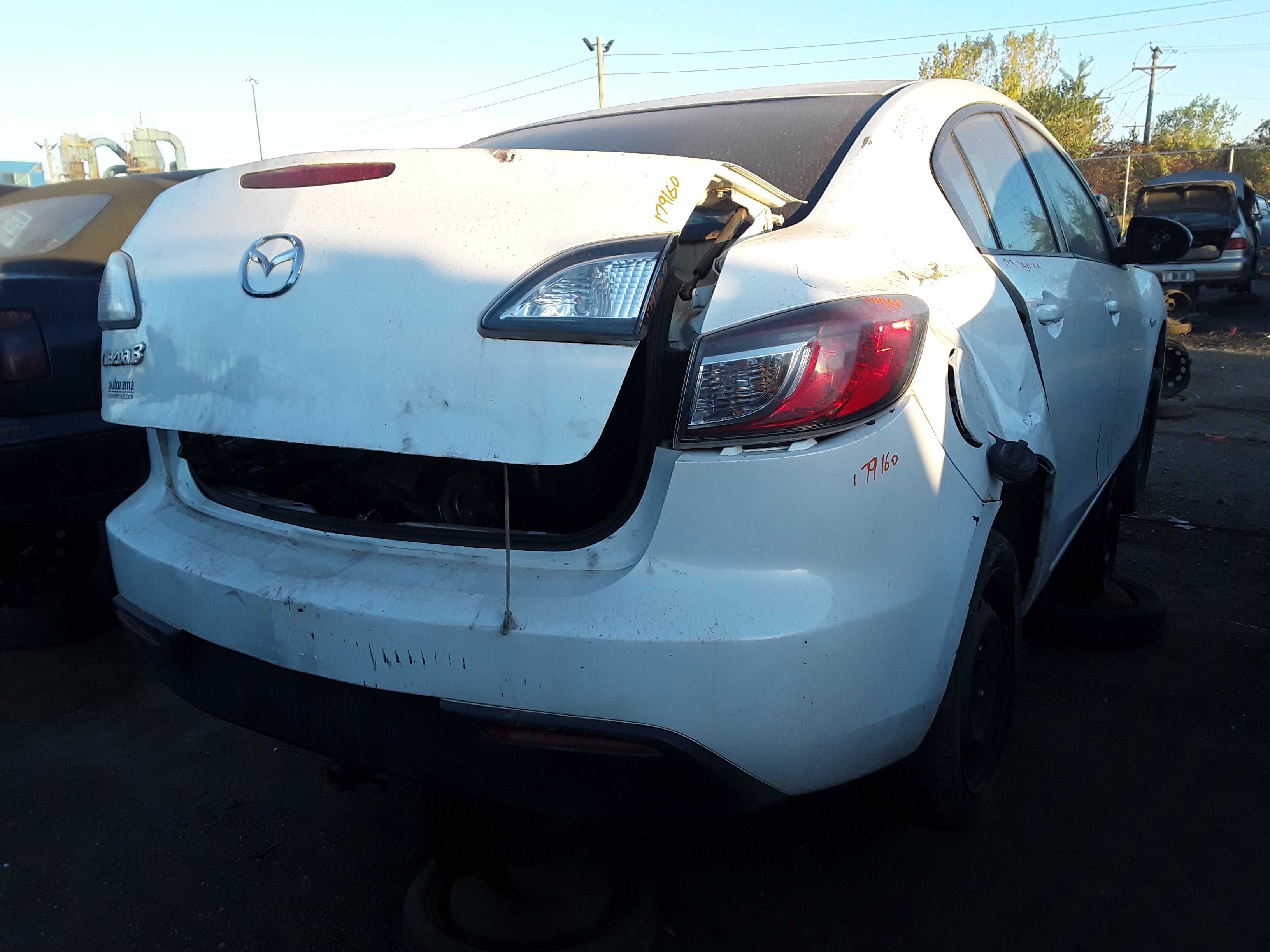 MAZDA MAZDA3 2010