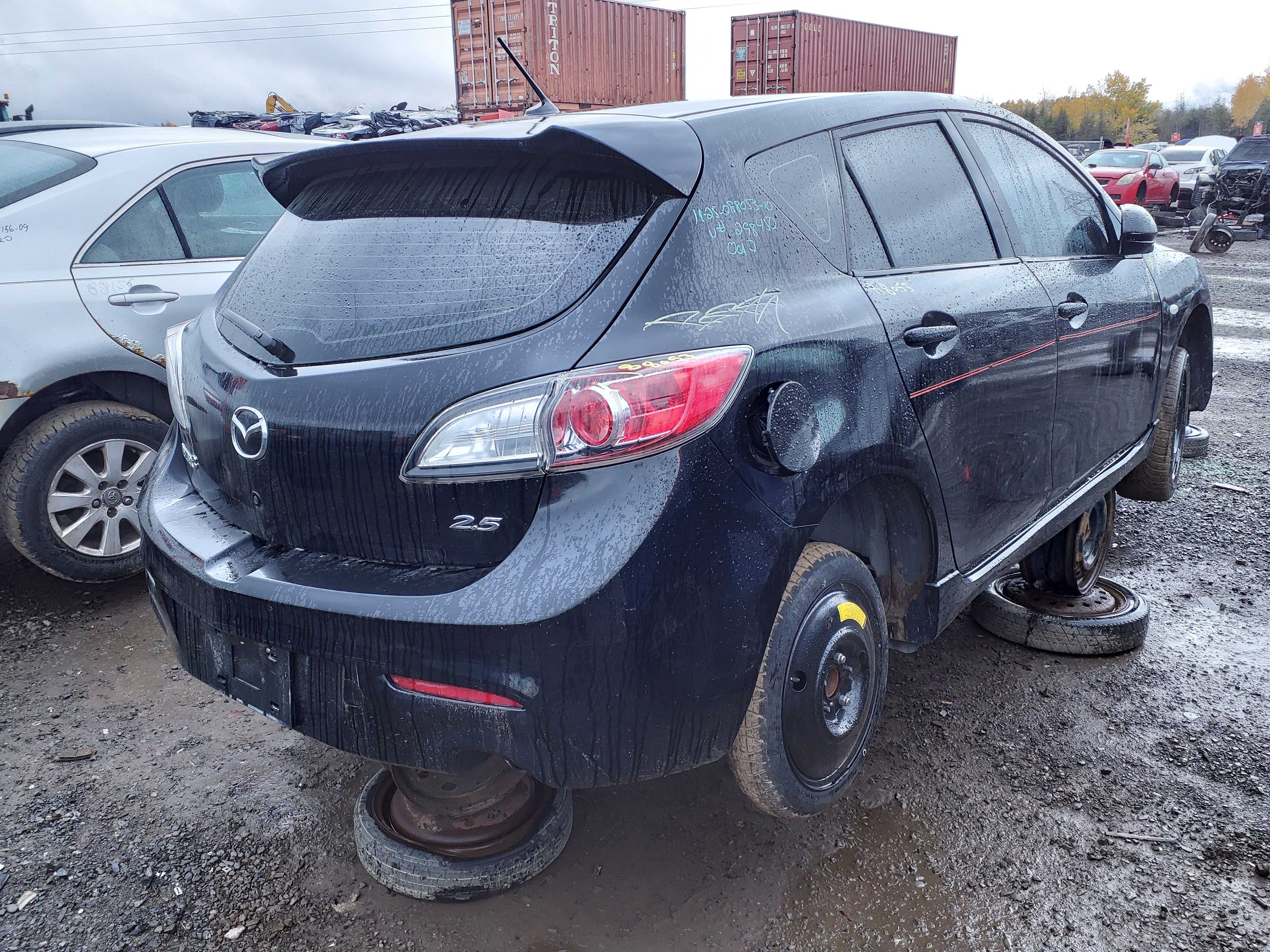 MAZDA MAZDA3 2010