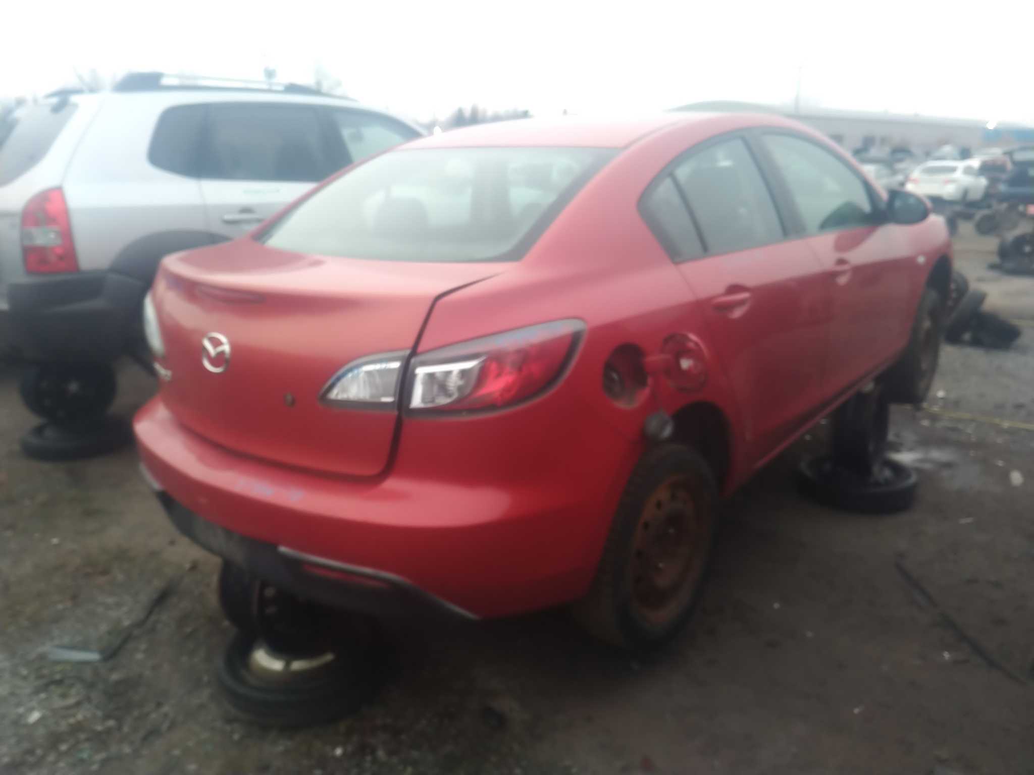 MAZDA MAZDA3 2010