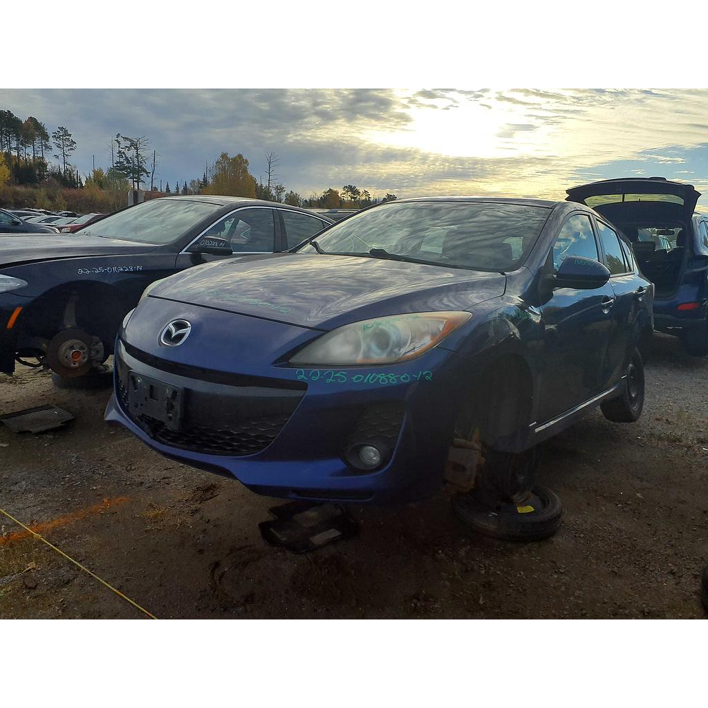 MAZDA MAZDA3 2012