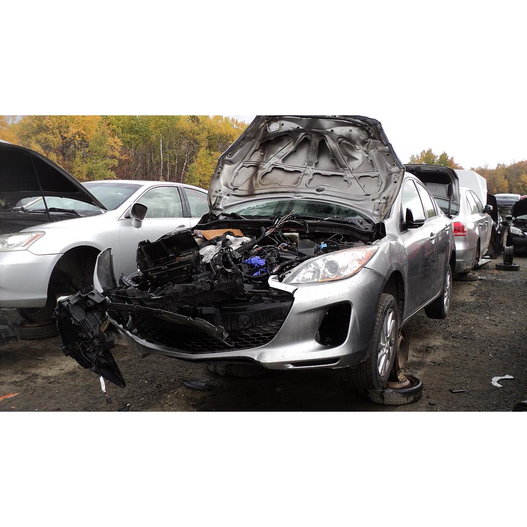 MAZDA MAZDA3 2012
