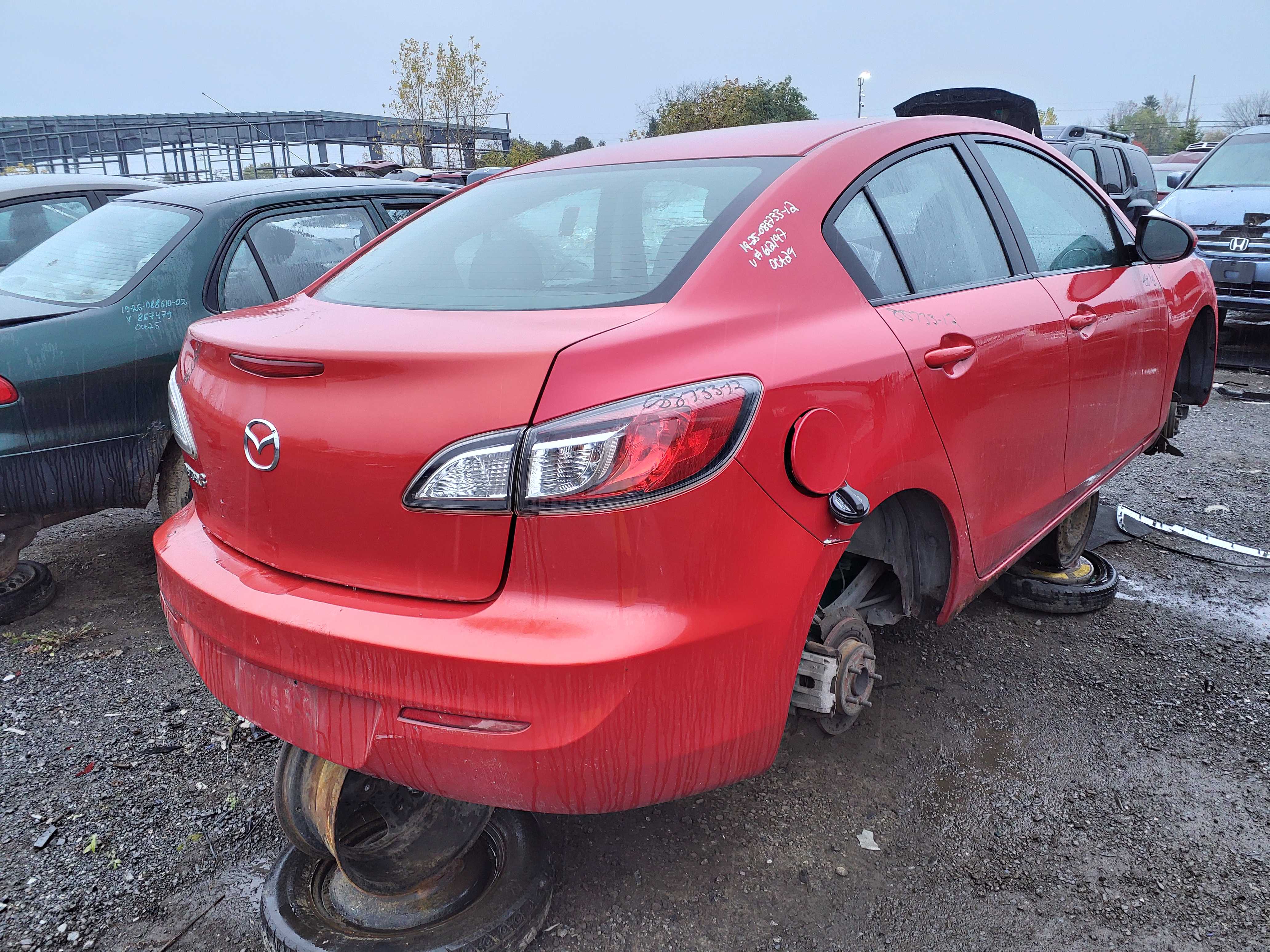 MAZDA MAZDA3 2012