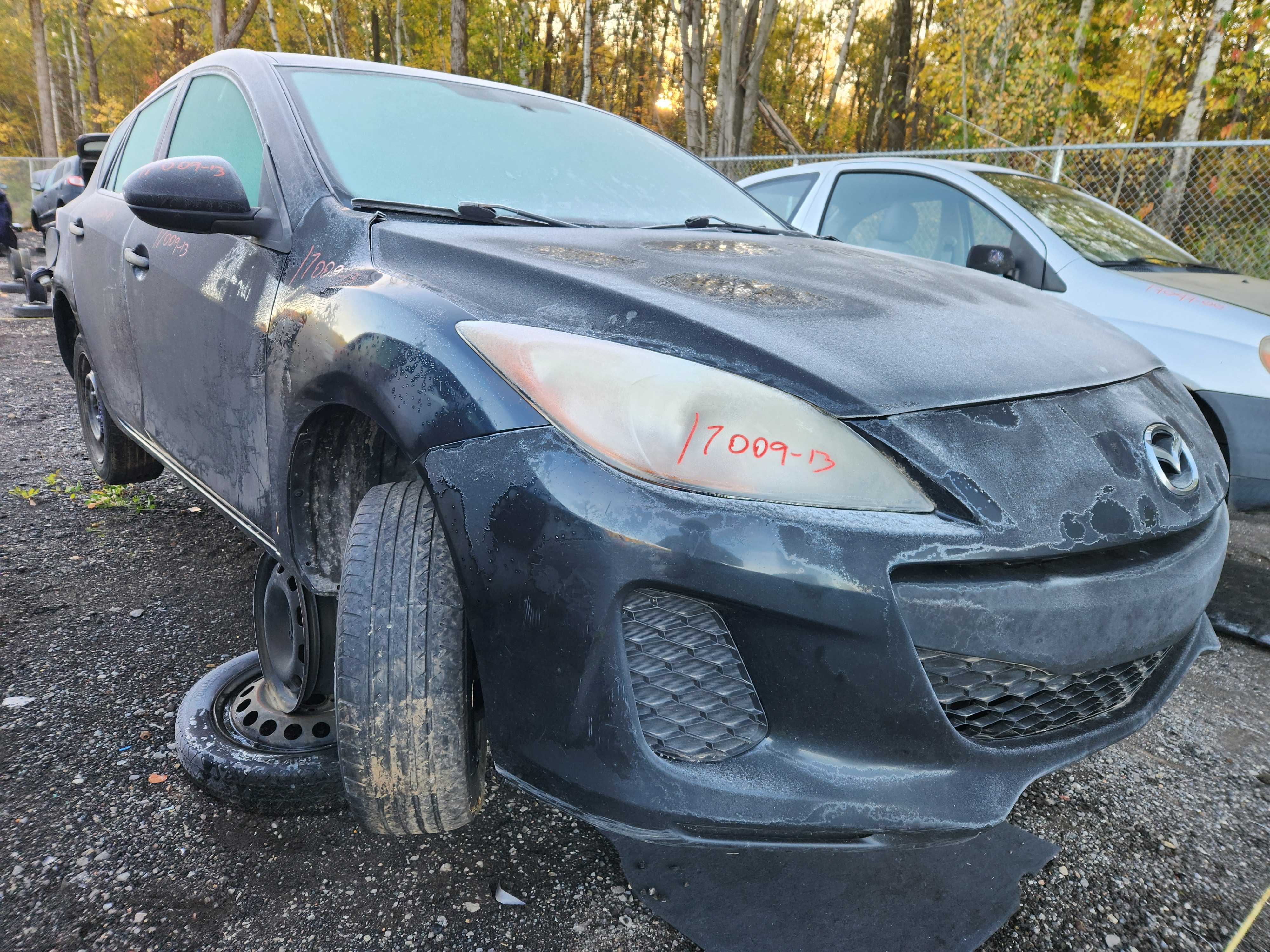 MAZDA MAZDA3 2013