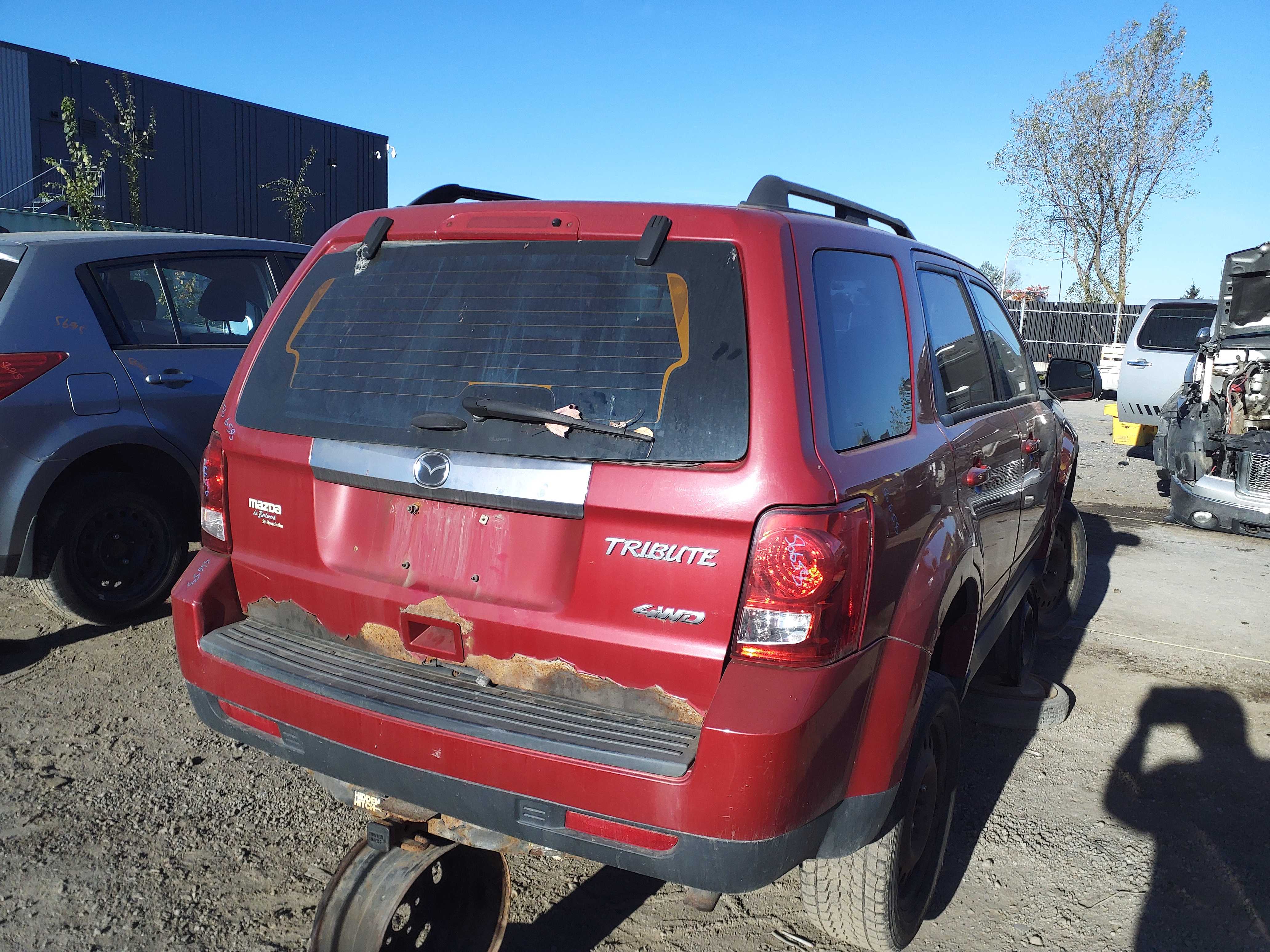 MAZDA TRIBUTE 2011