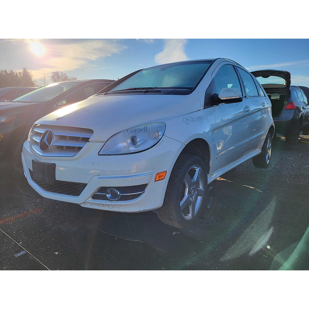 MERCEDES-BENZ B-CLASS 2011