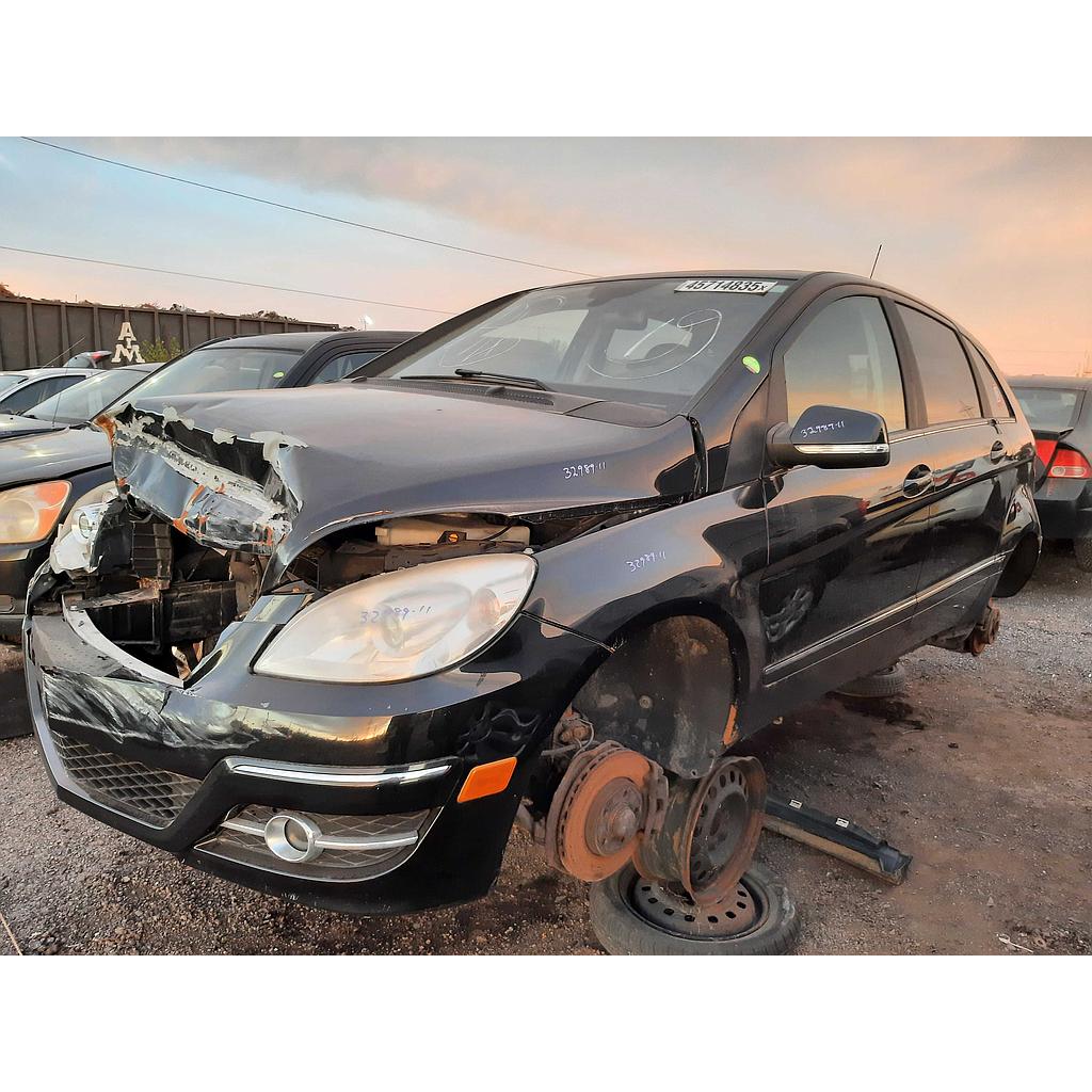 MERCEDES-BENZ B-CLASS 2011