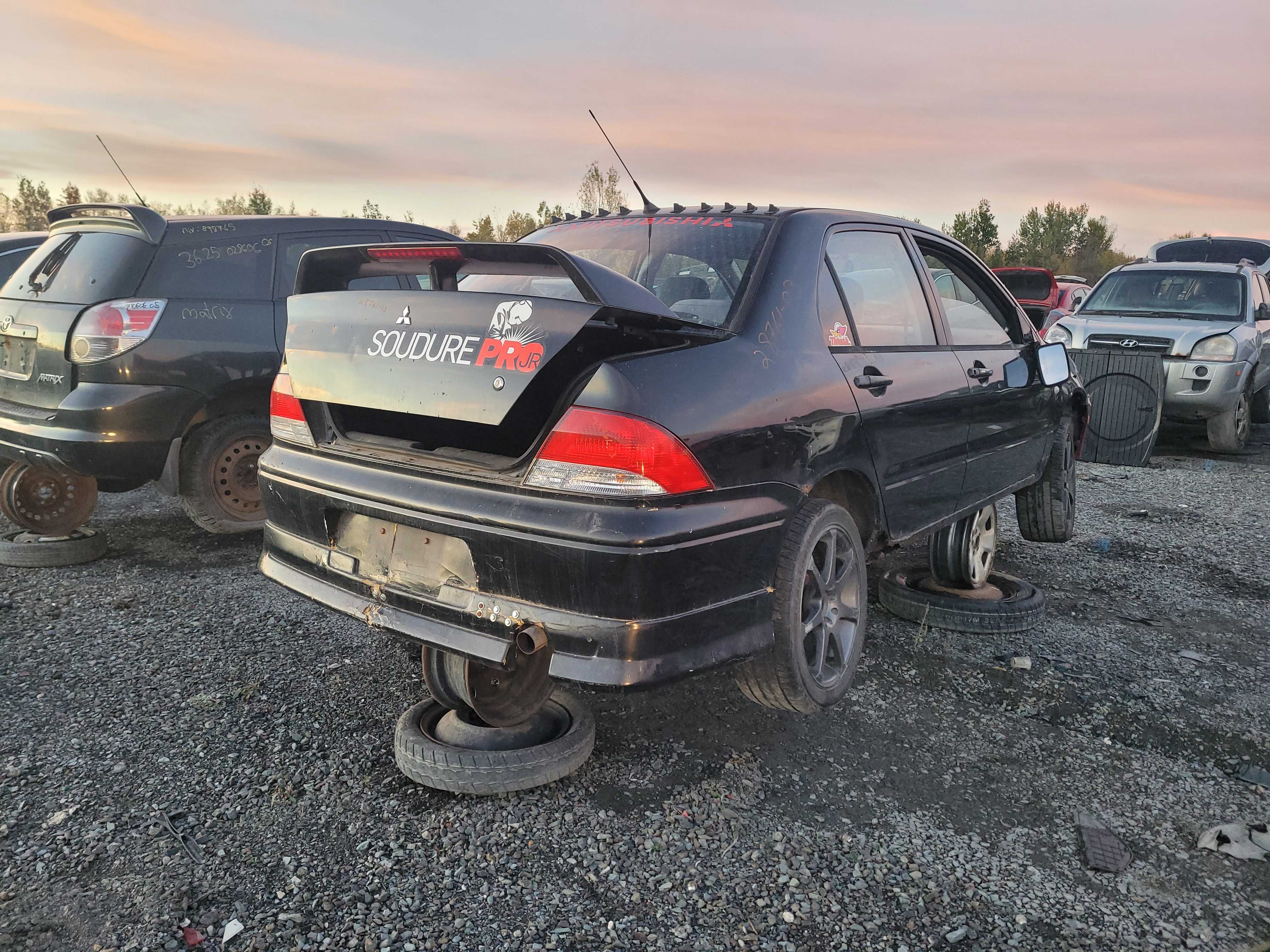 MITSUBISHI LANCER 2003