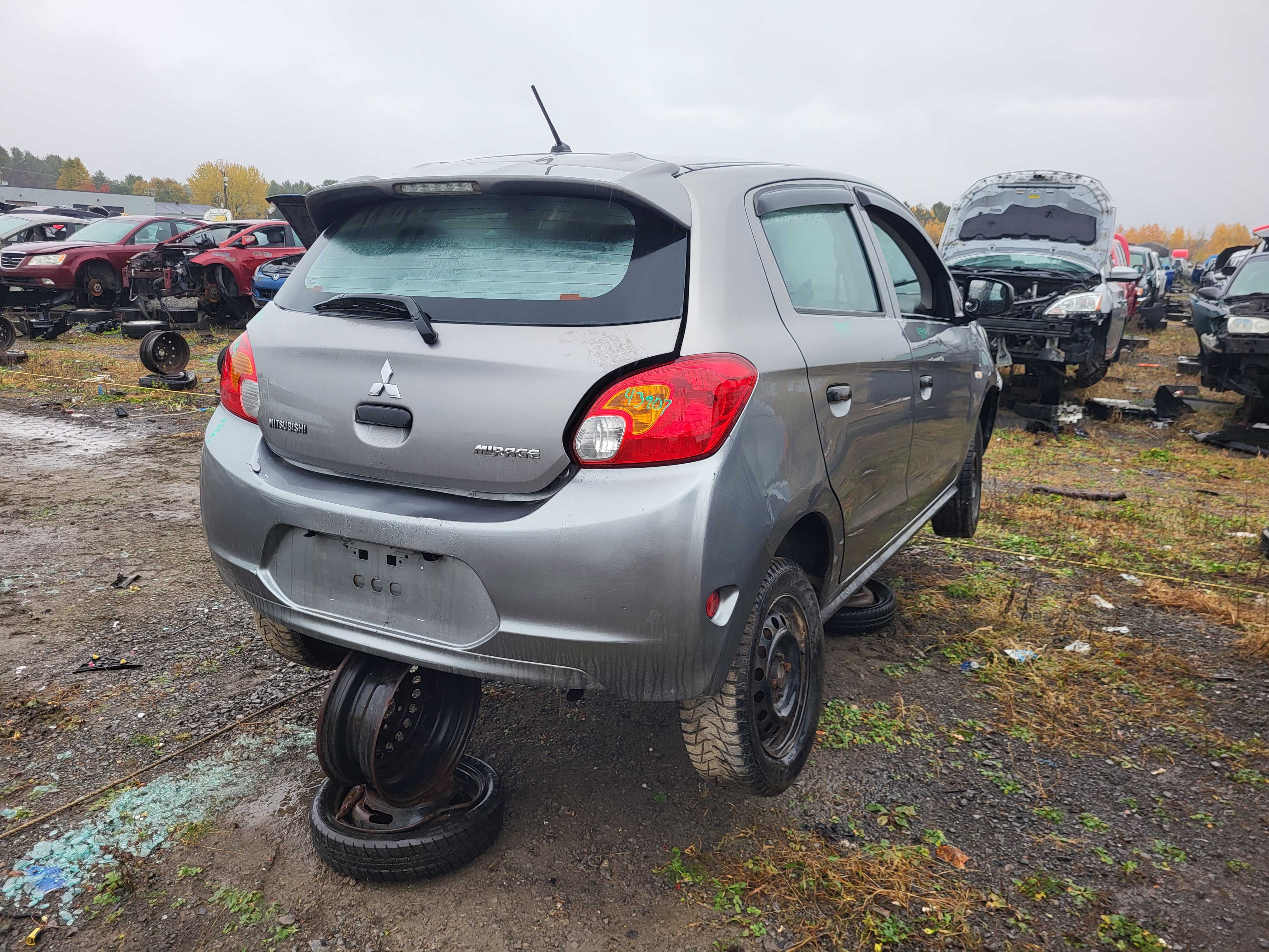 MITSUBISHI MIRAGE 2015