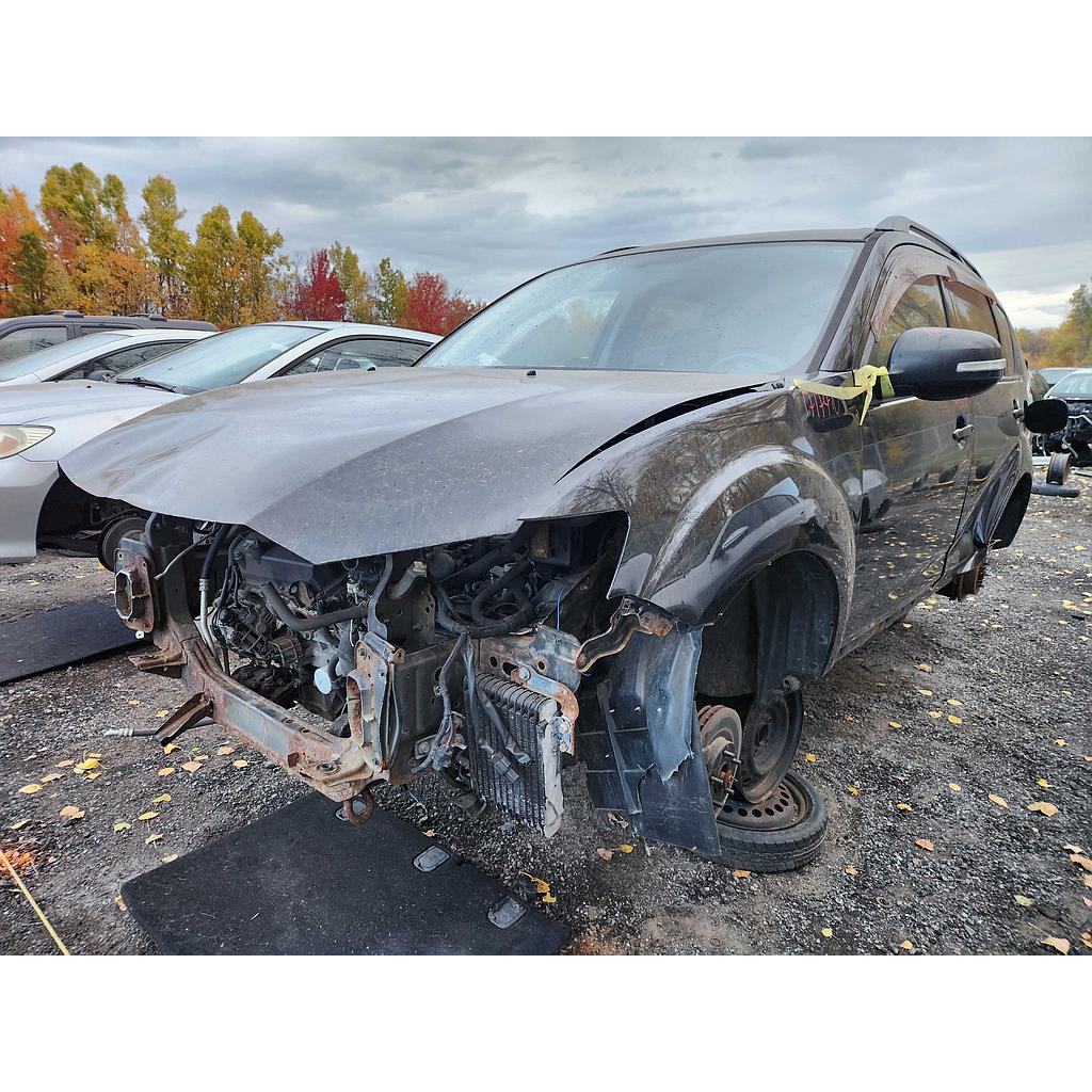 MITSUBISHI OUTLANDER 2010