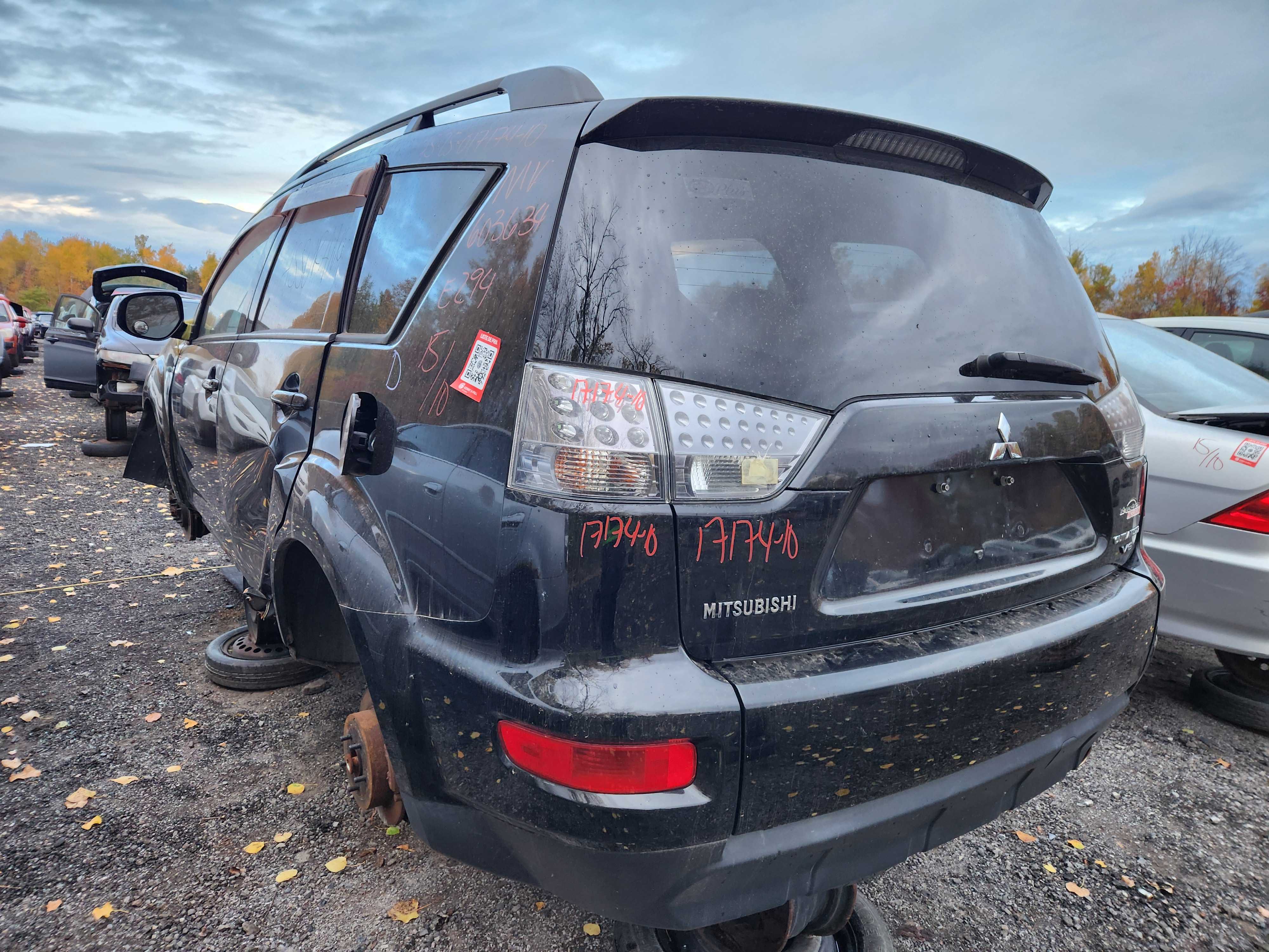 MITSUBISHI OUTLANDER 2010