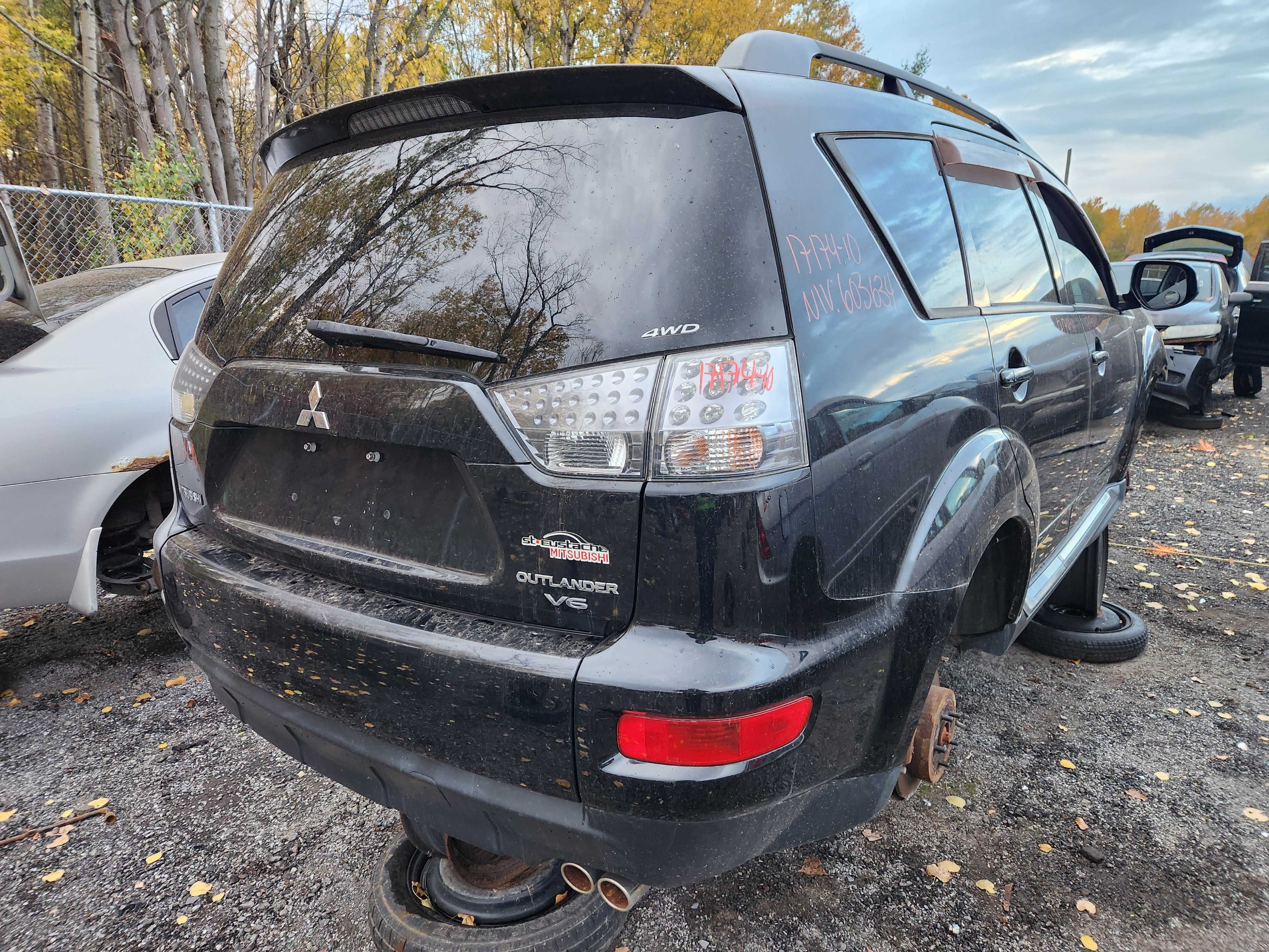 MITSUBISHI OUTLANDER 2010