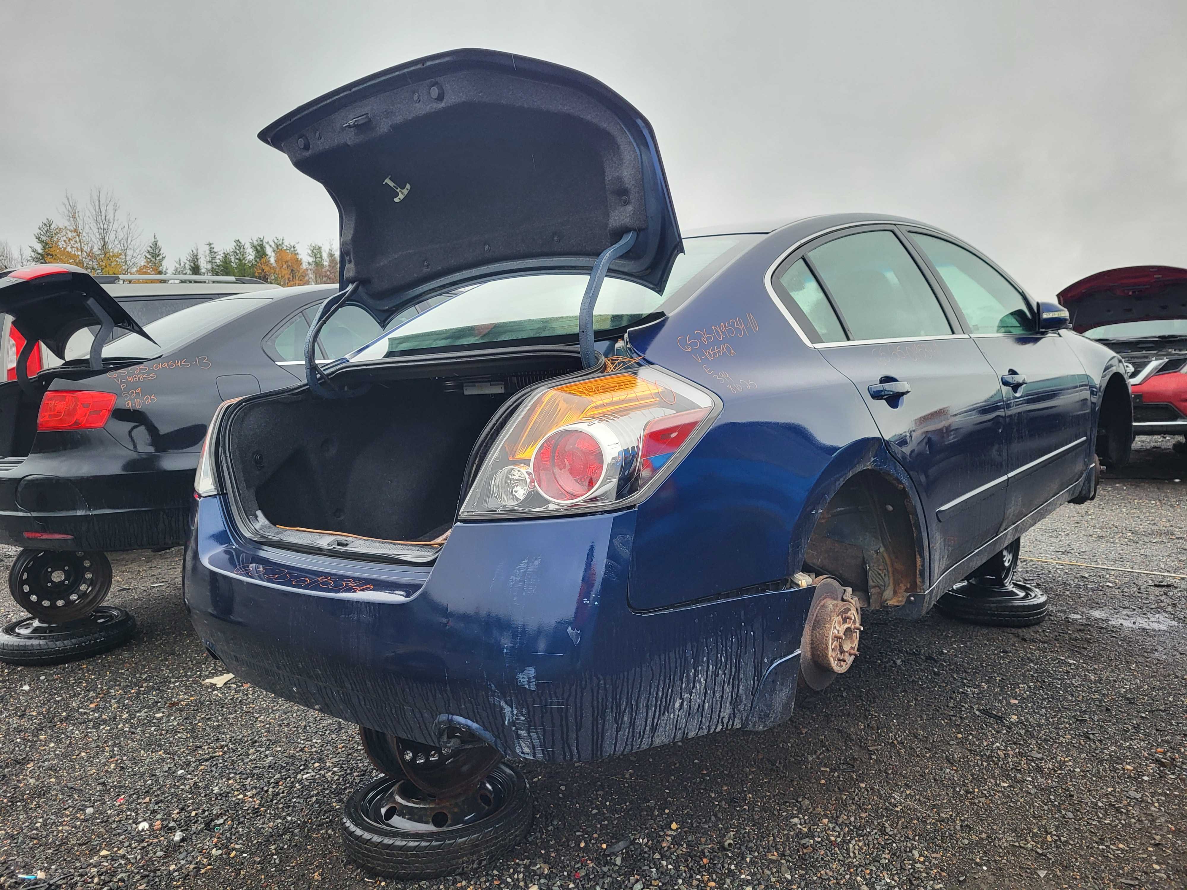 NISSAN ALTIMA 2010