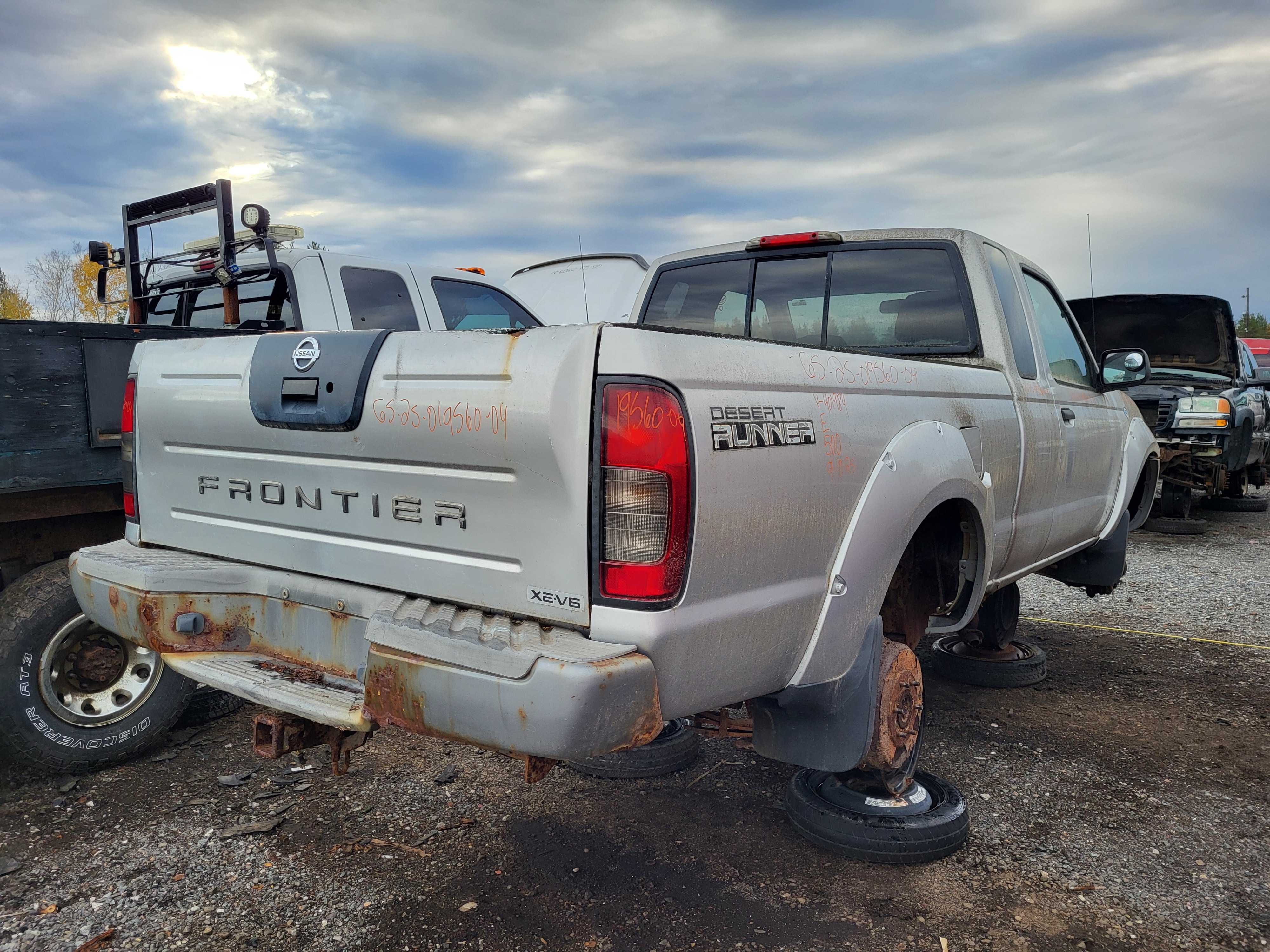 NISSAN FRONTIER 2004