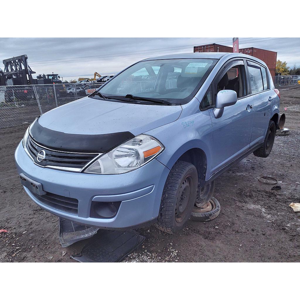 NISSAN VERSA 2010