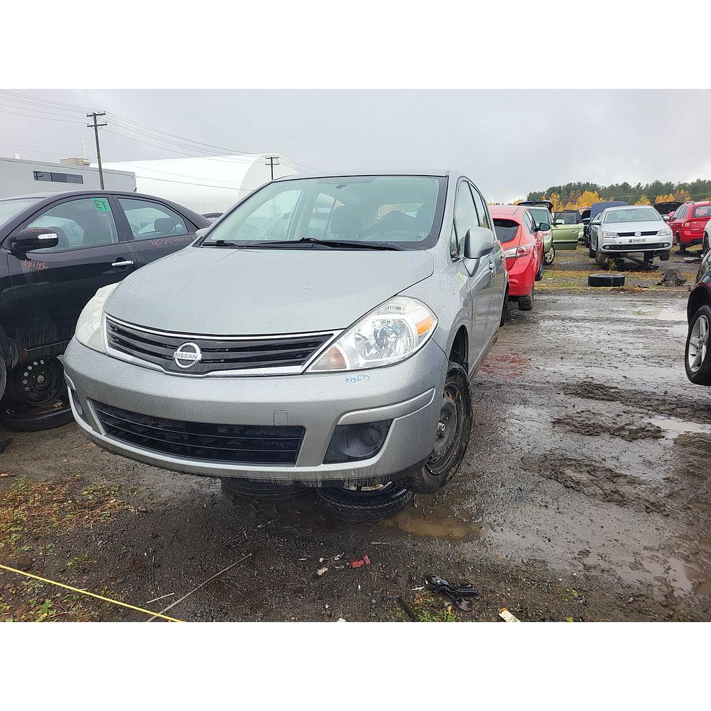 NISSAN VERSA 2011