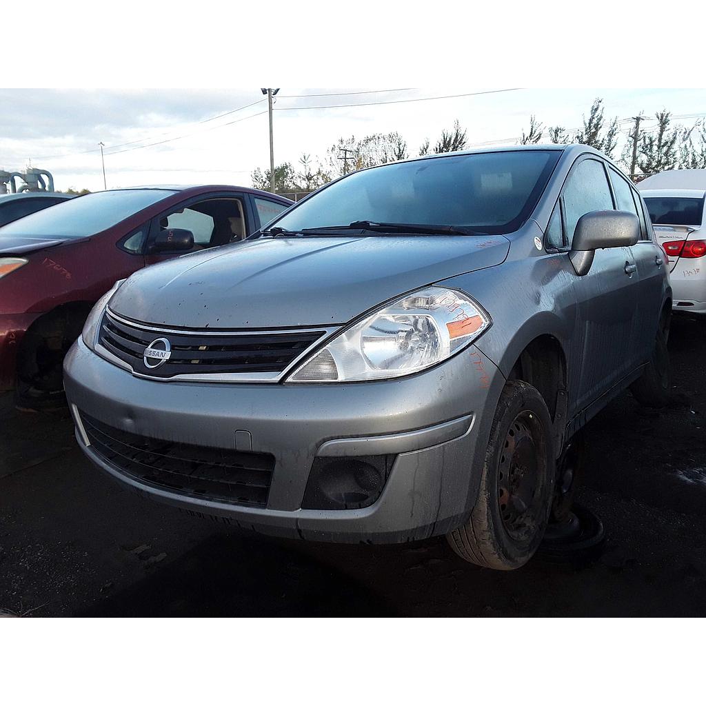 NISSAN VERSA 2011