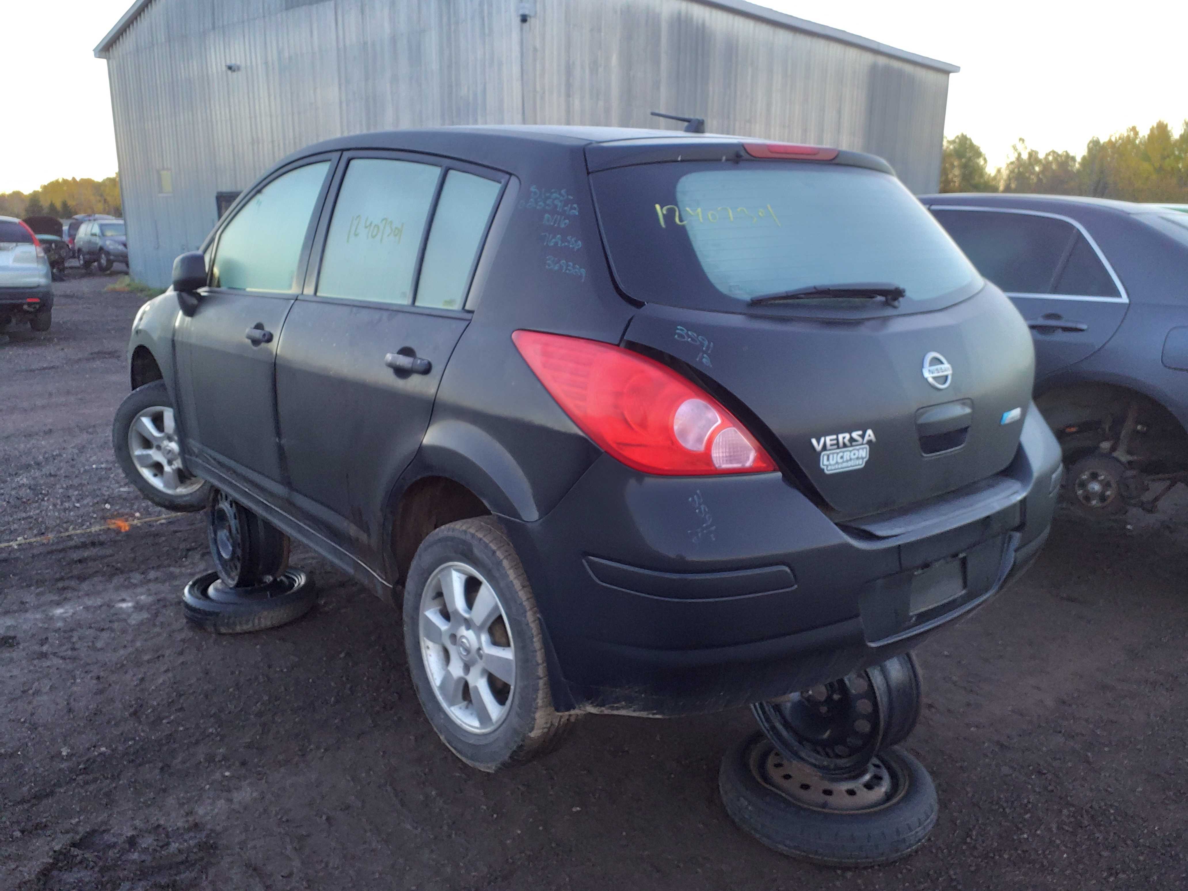NISSAN VERSA 2012