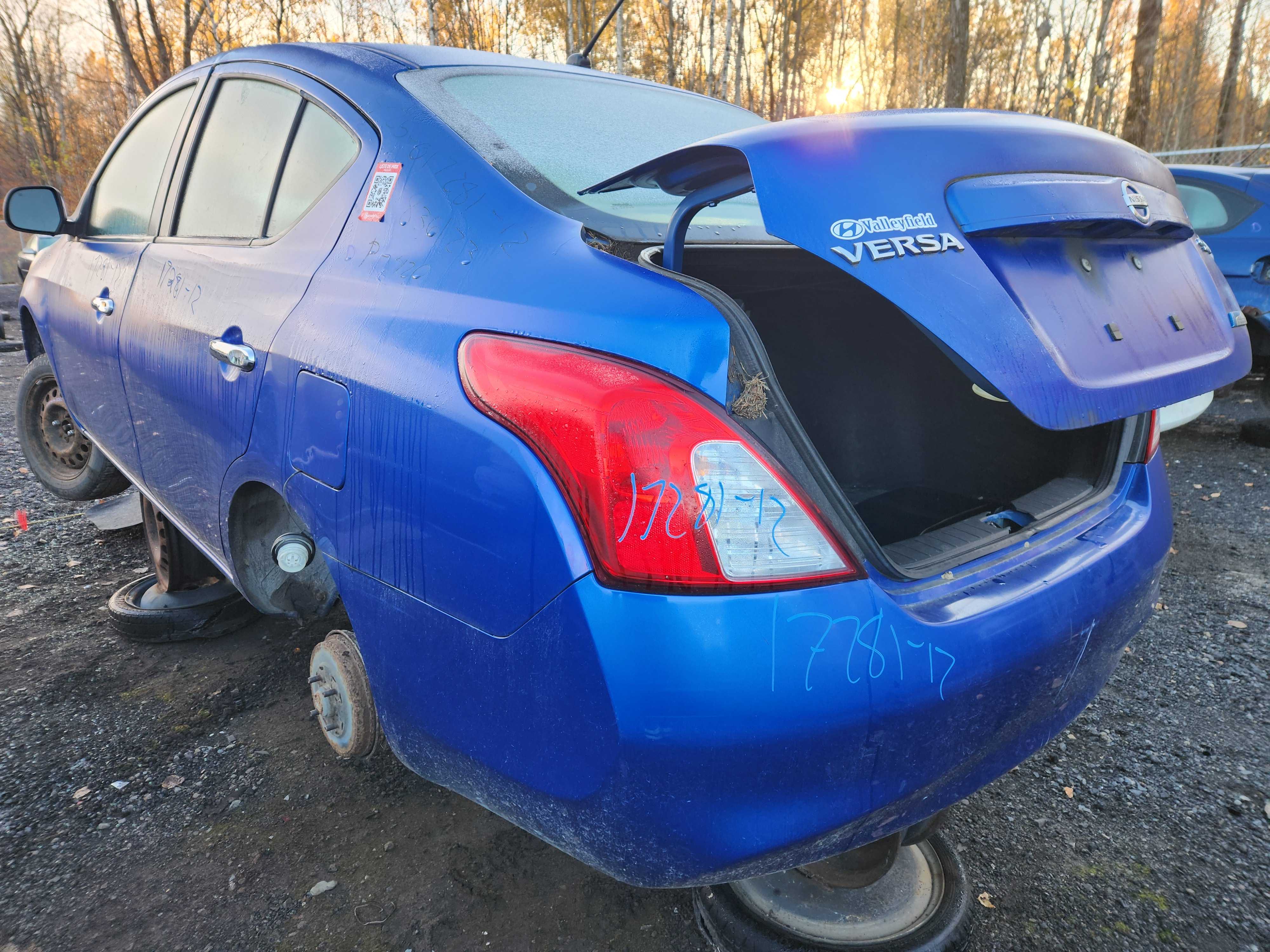 NISSAN VERSA 2012