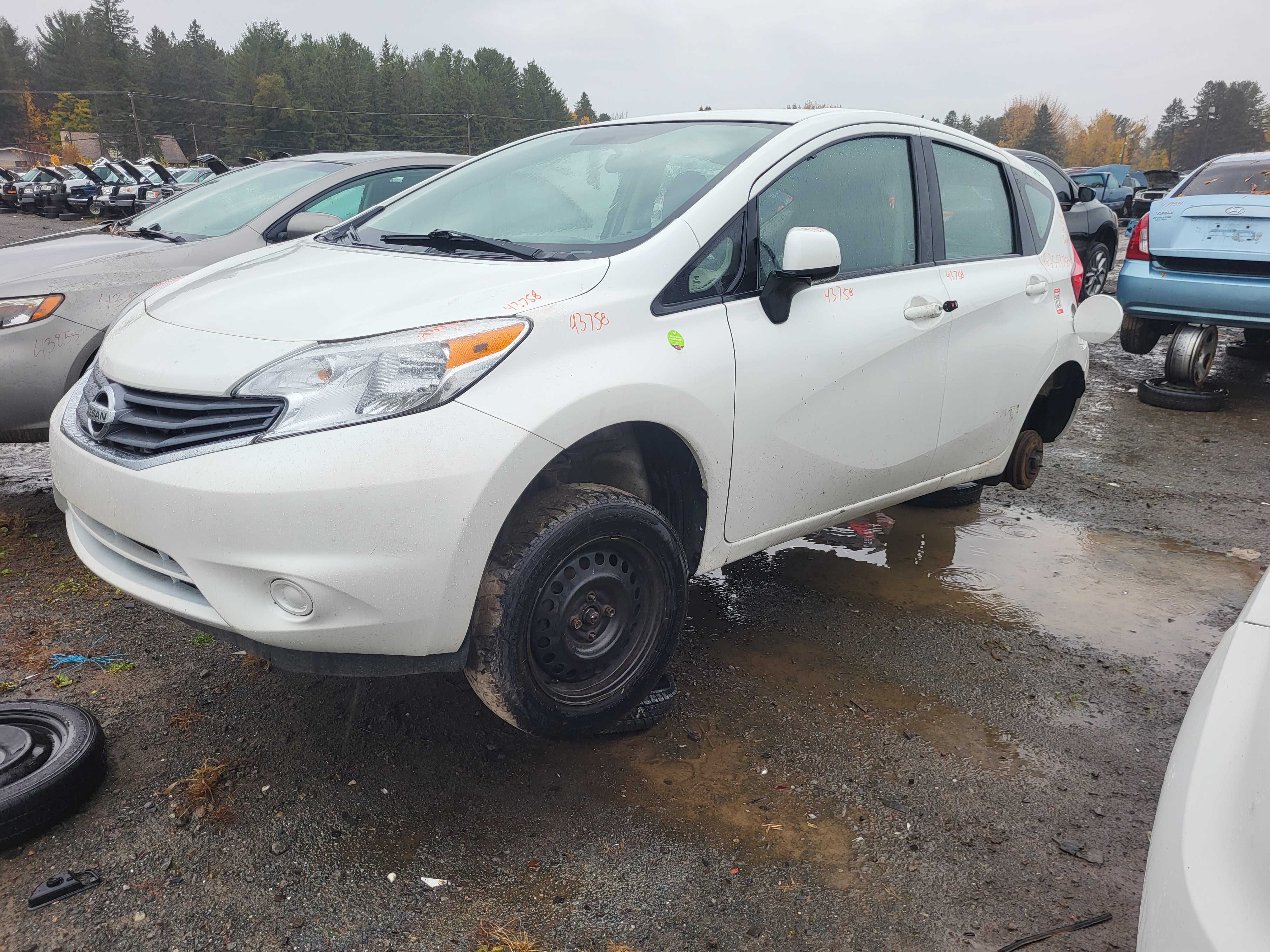 NISSAN VERSA 2014