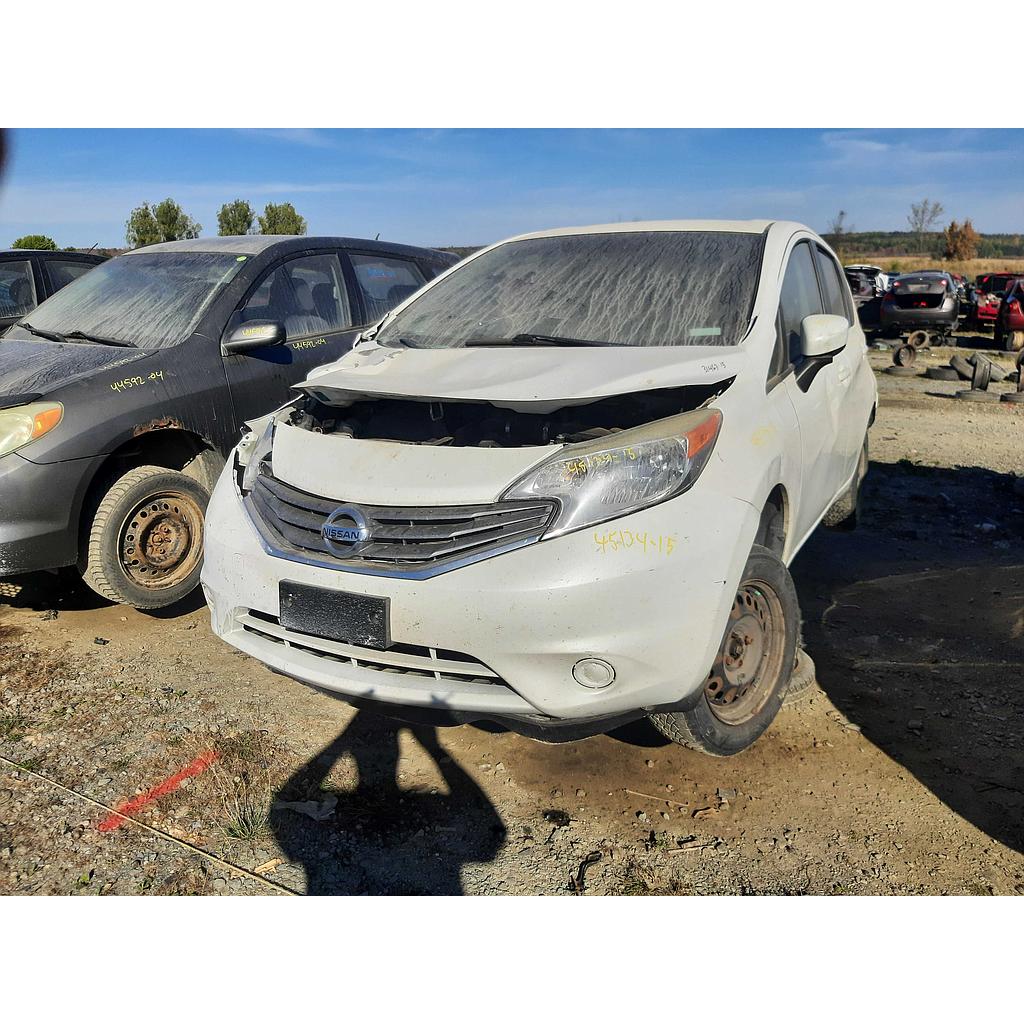 NISSAN VERSA 2015