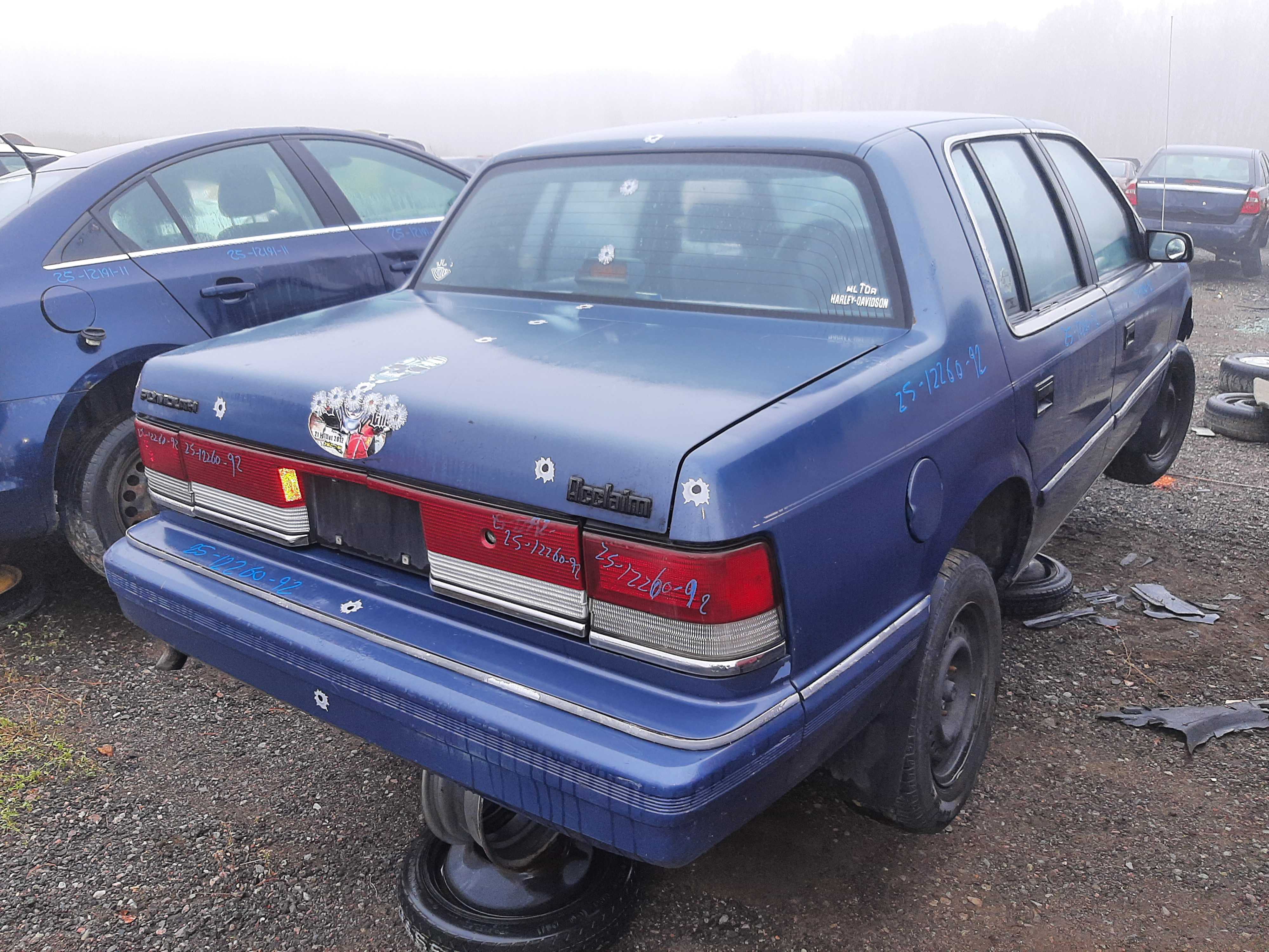 PLYMOUTH ACCLAIM 1992