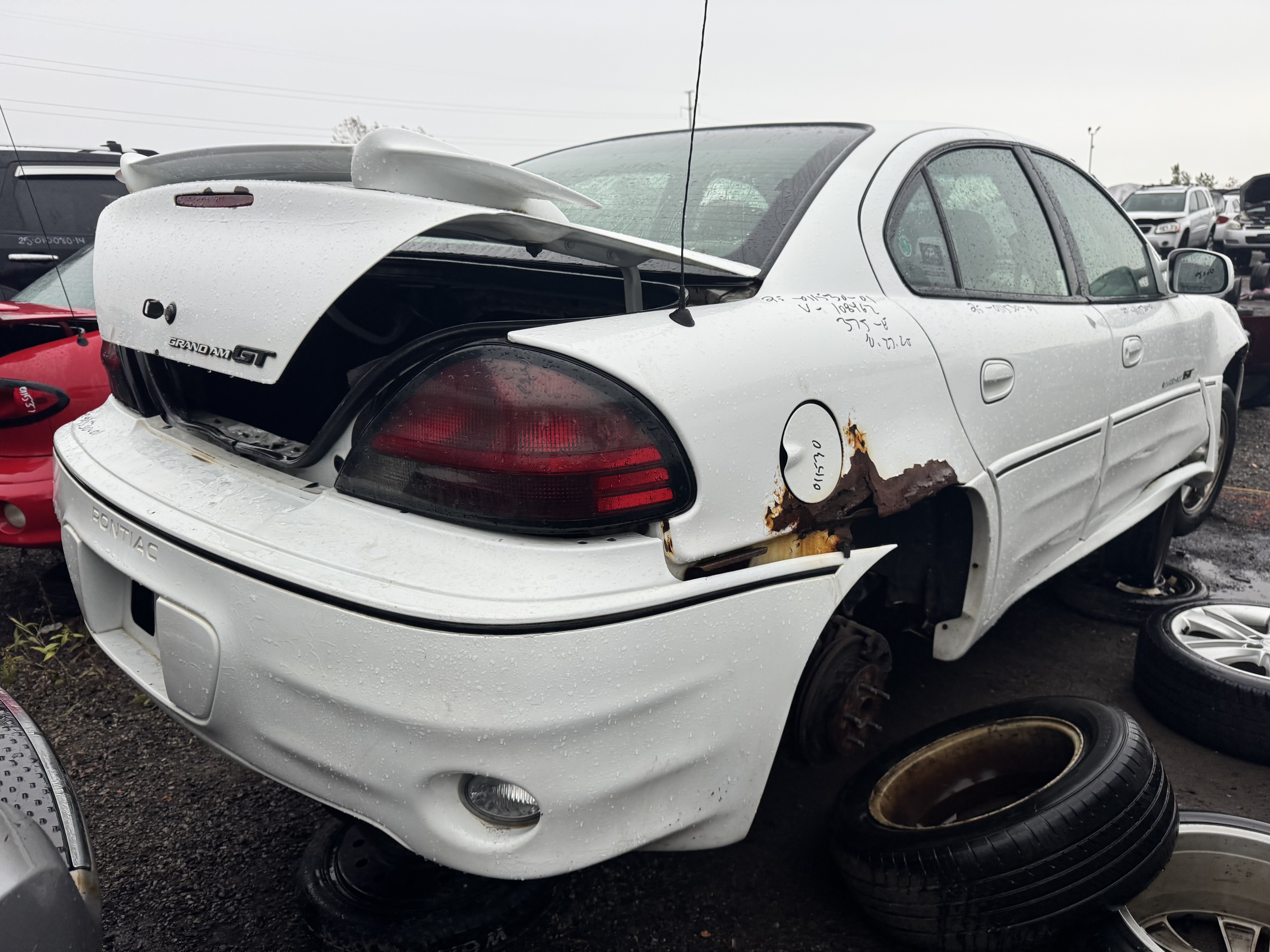 PONTIAC GRAND AM 2001