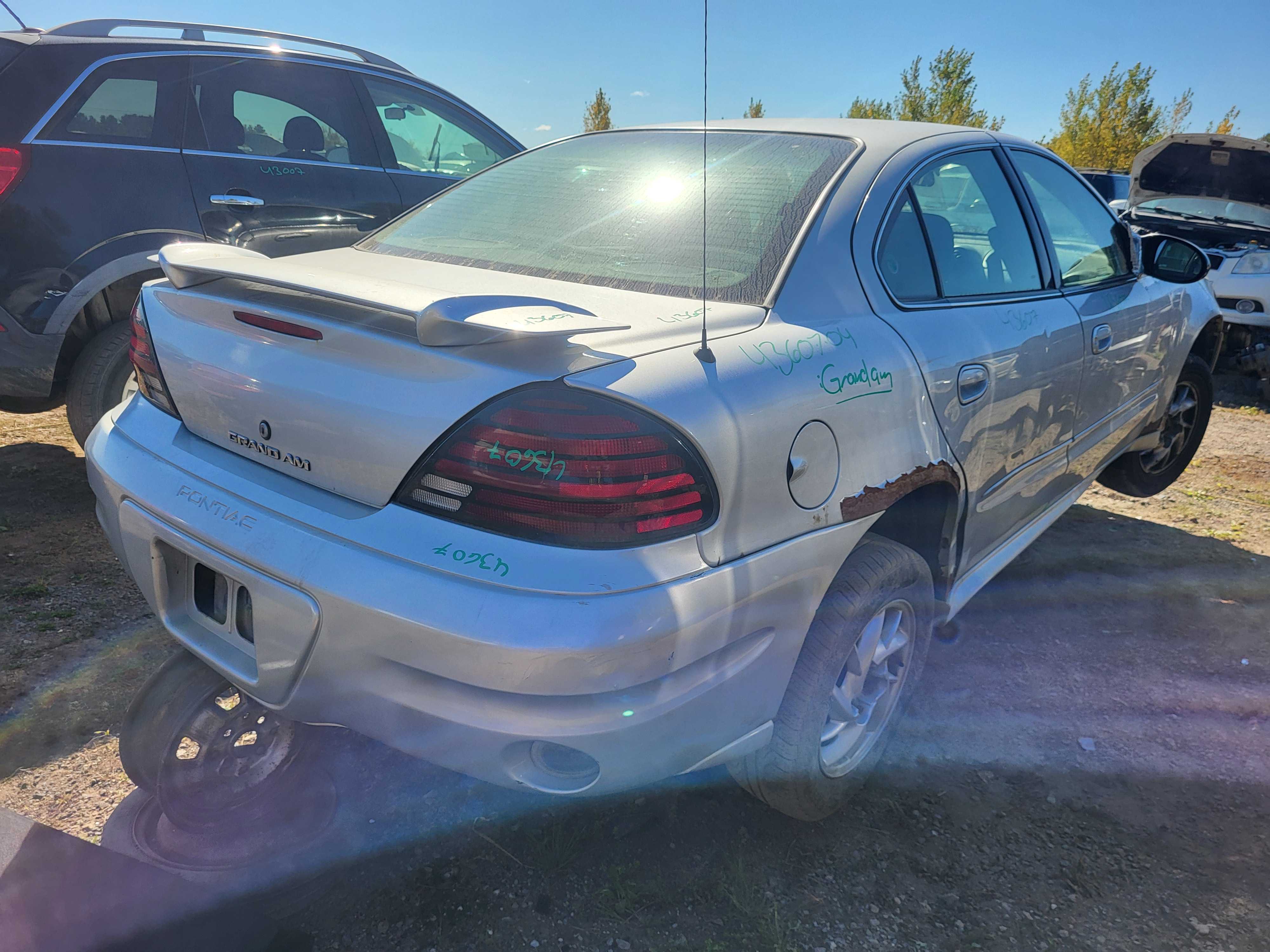PONTIAC GRAND AM 2004