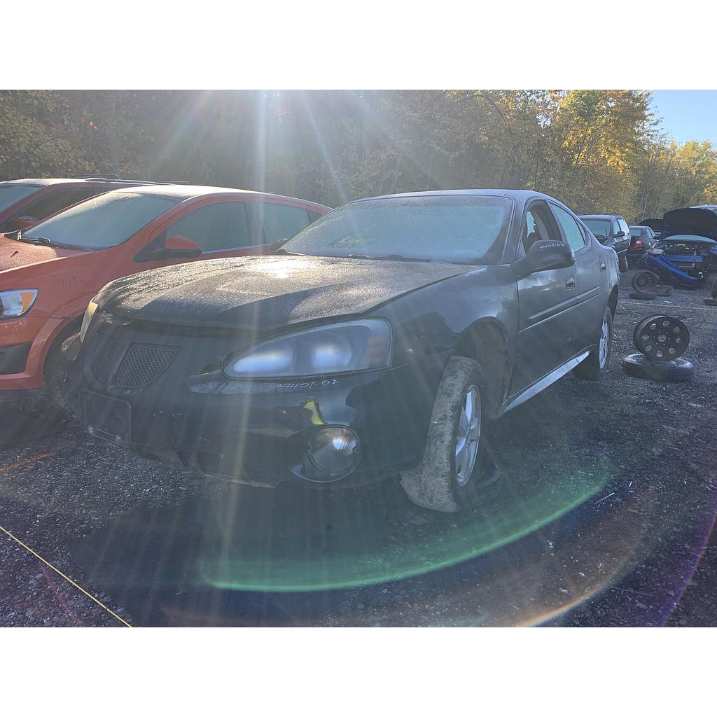 PONTIAC GRAND PRIX 2008