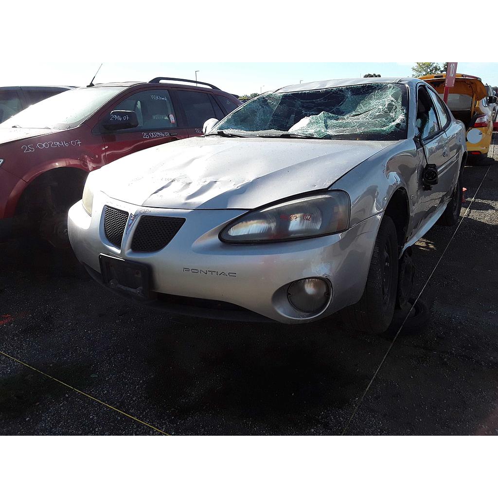 PONTIAC GRAND PRIX 2008