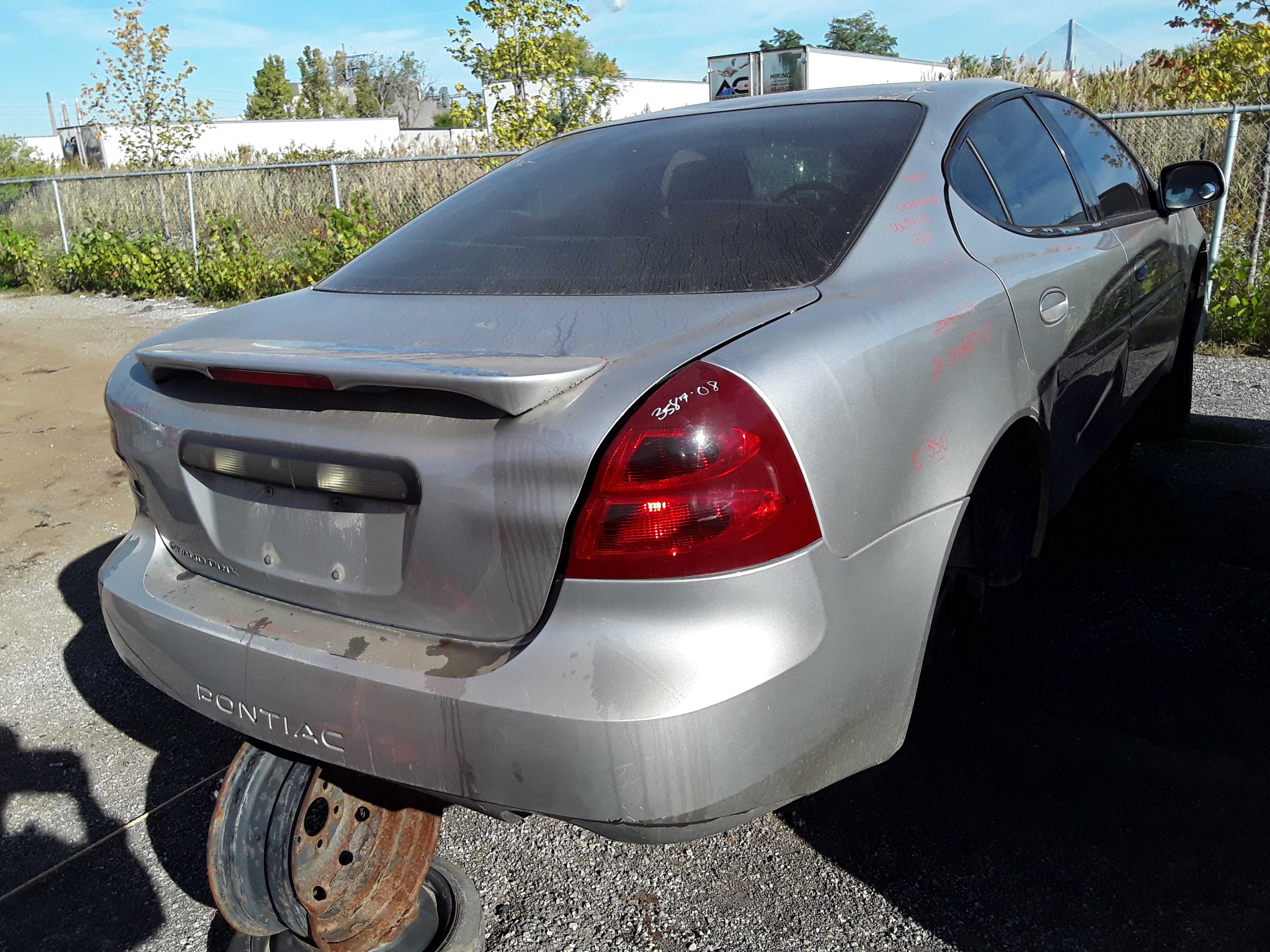 PONTIAC GRAND PRIX 2008