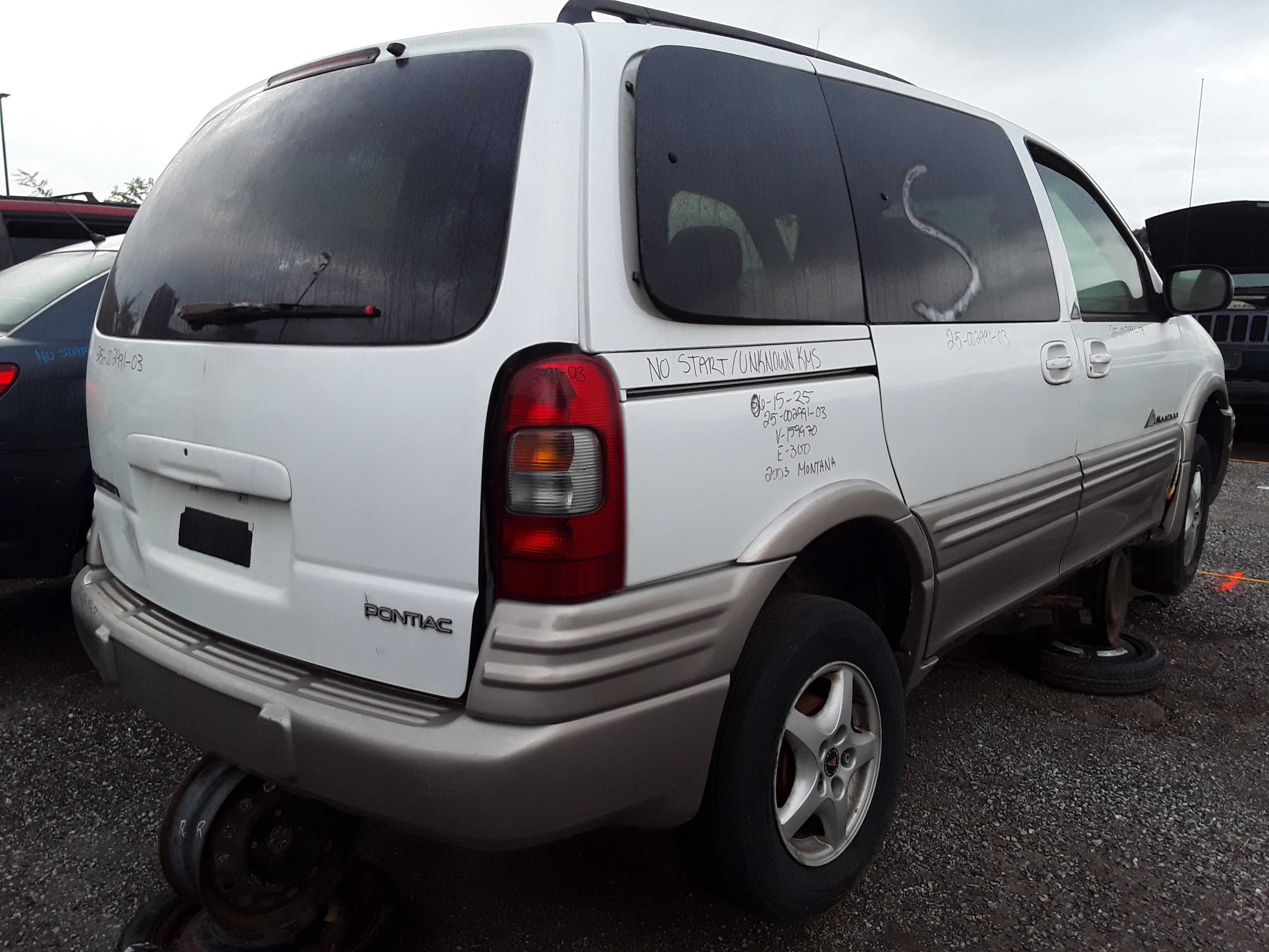 PONTIAC MONTANA 2003