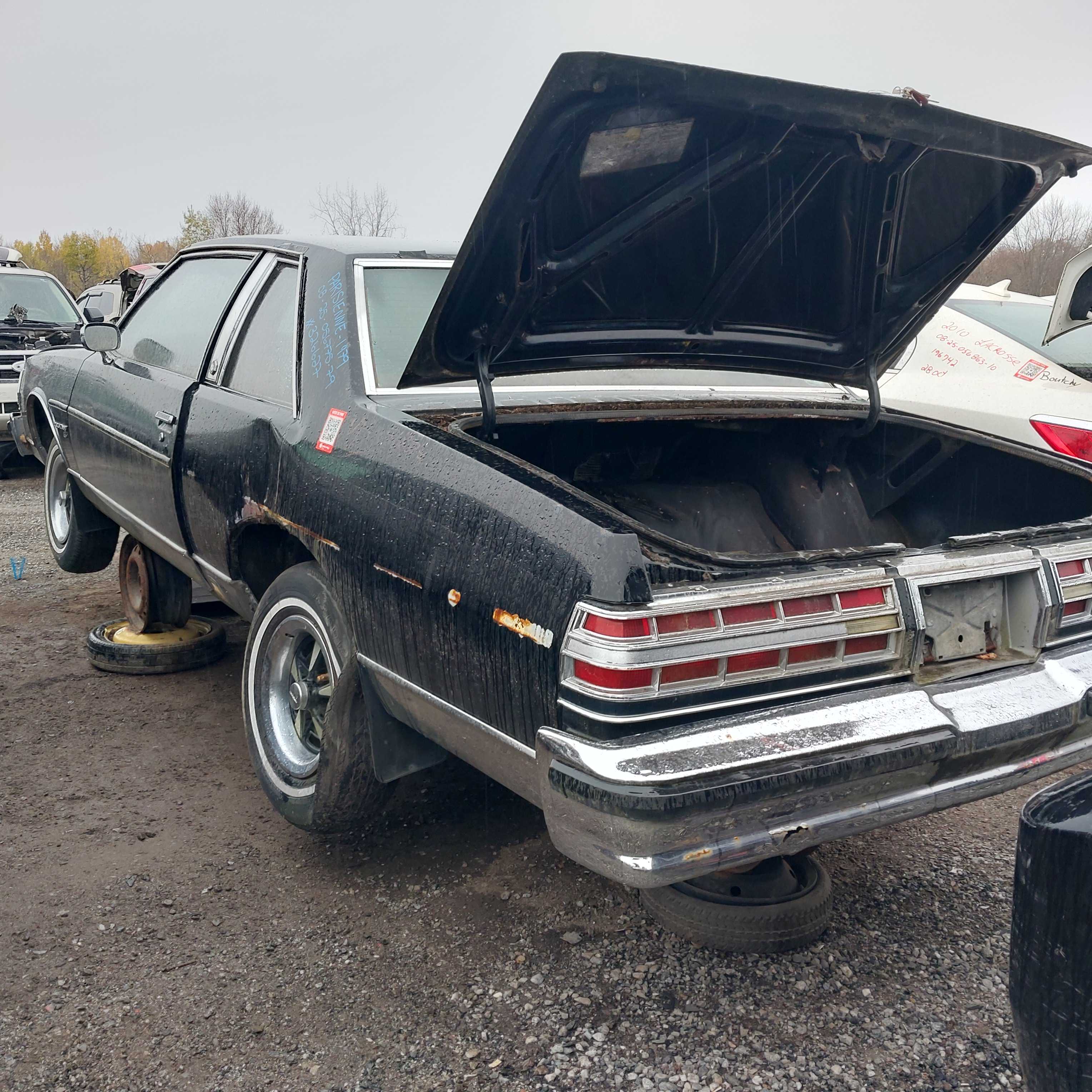 PONTIAC PARISIENNE 1979