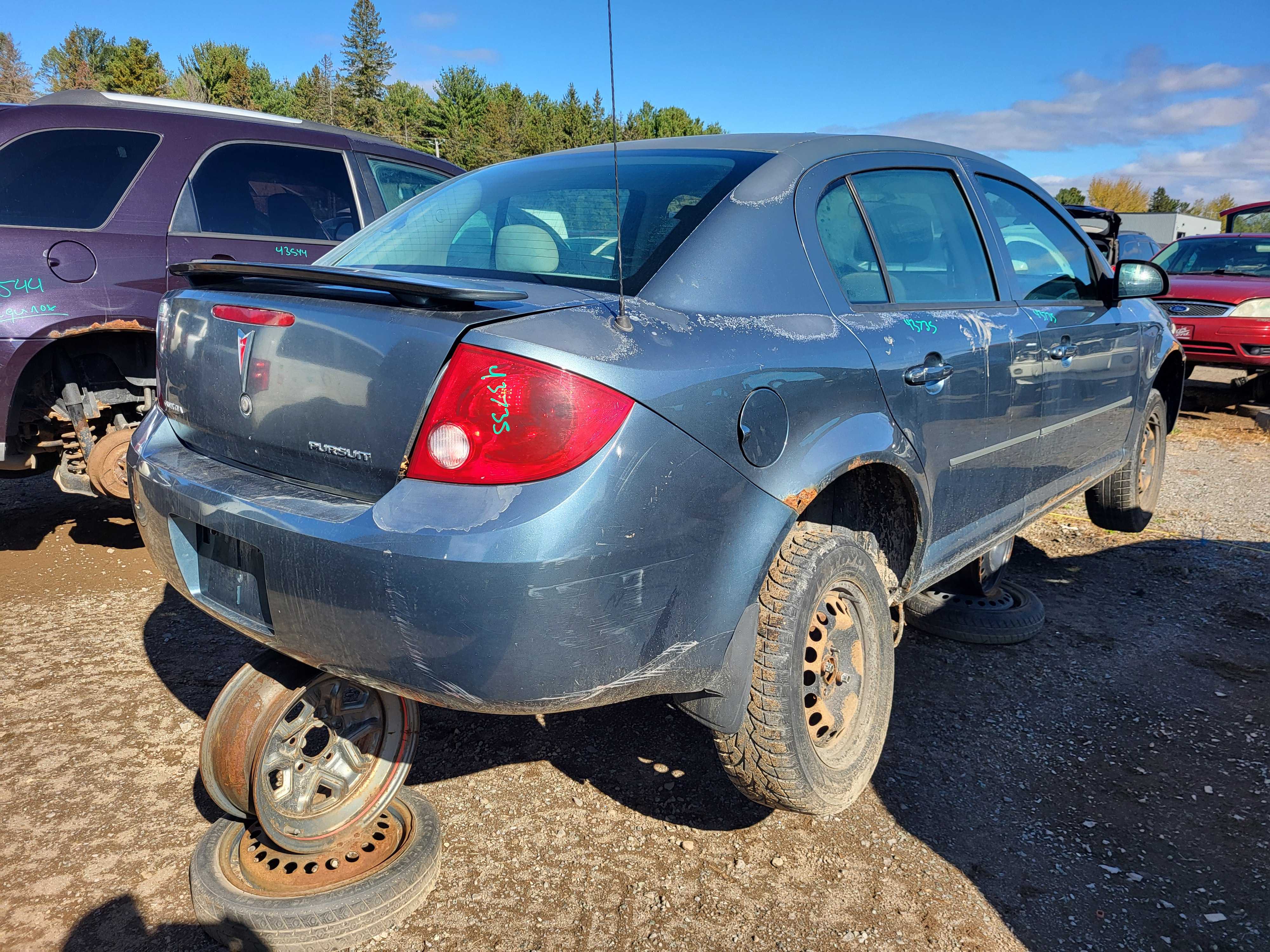 PONTIAC PURSUIT 2005