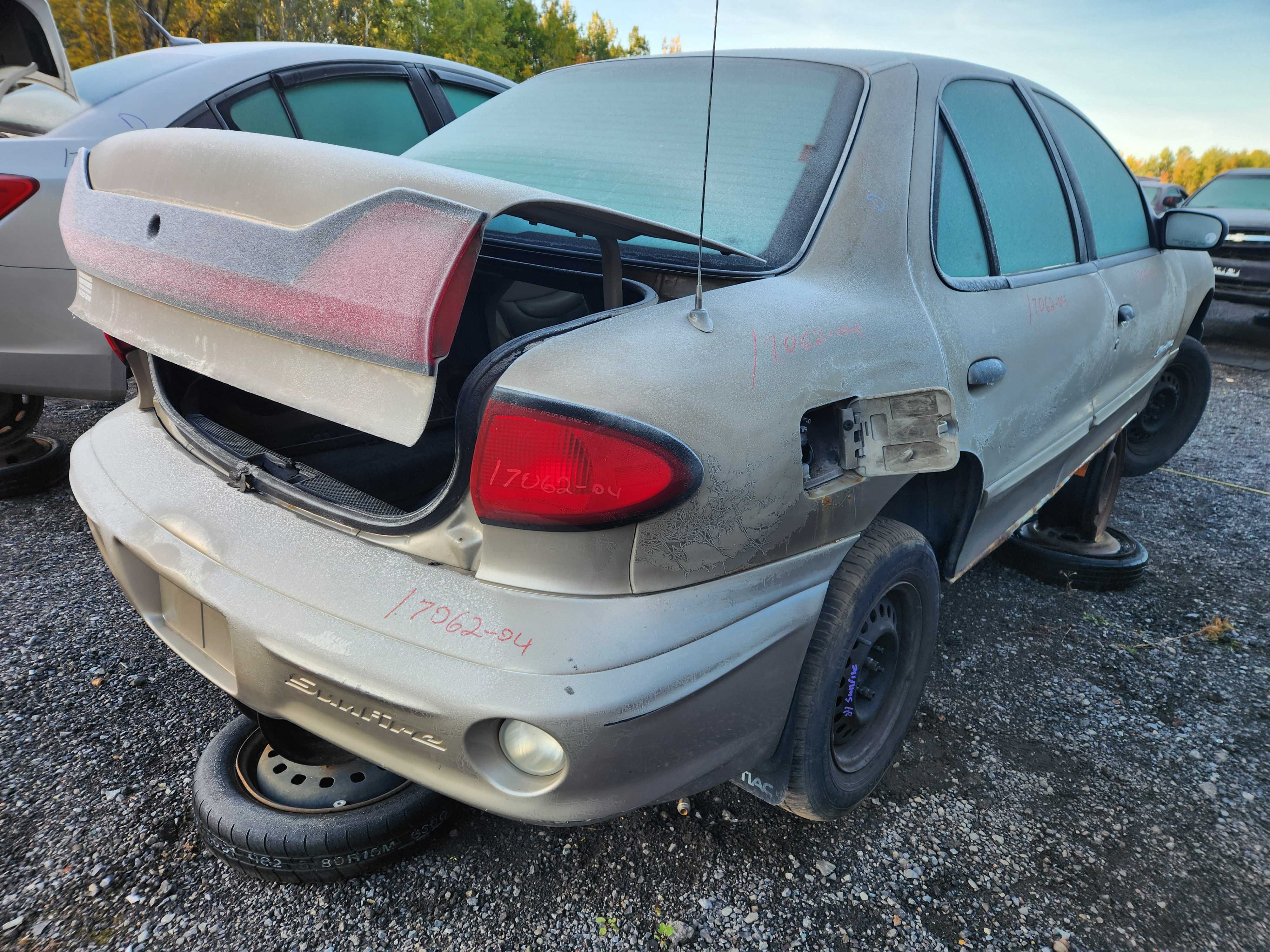 PONTIAC SUNFIRE 2004
