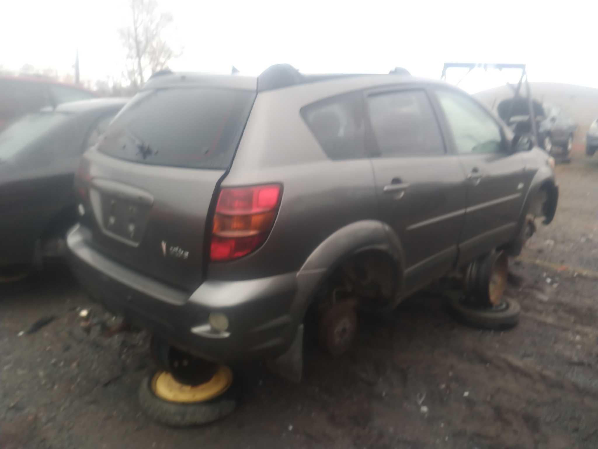 PONTIAC VIBE 2005