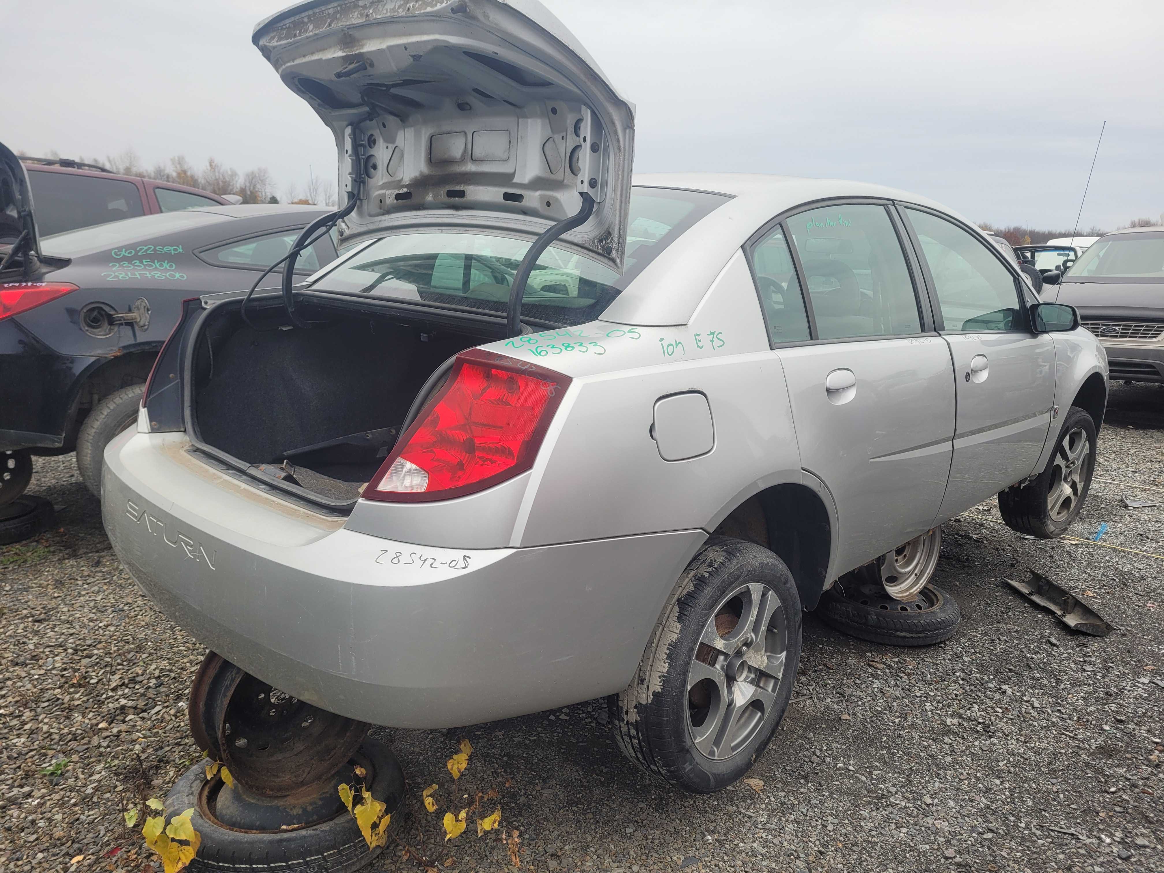 SATURN ION 2005