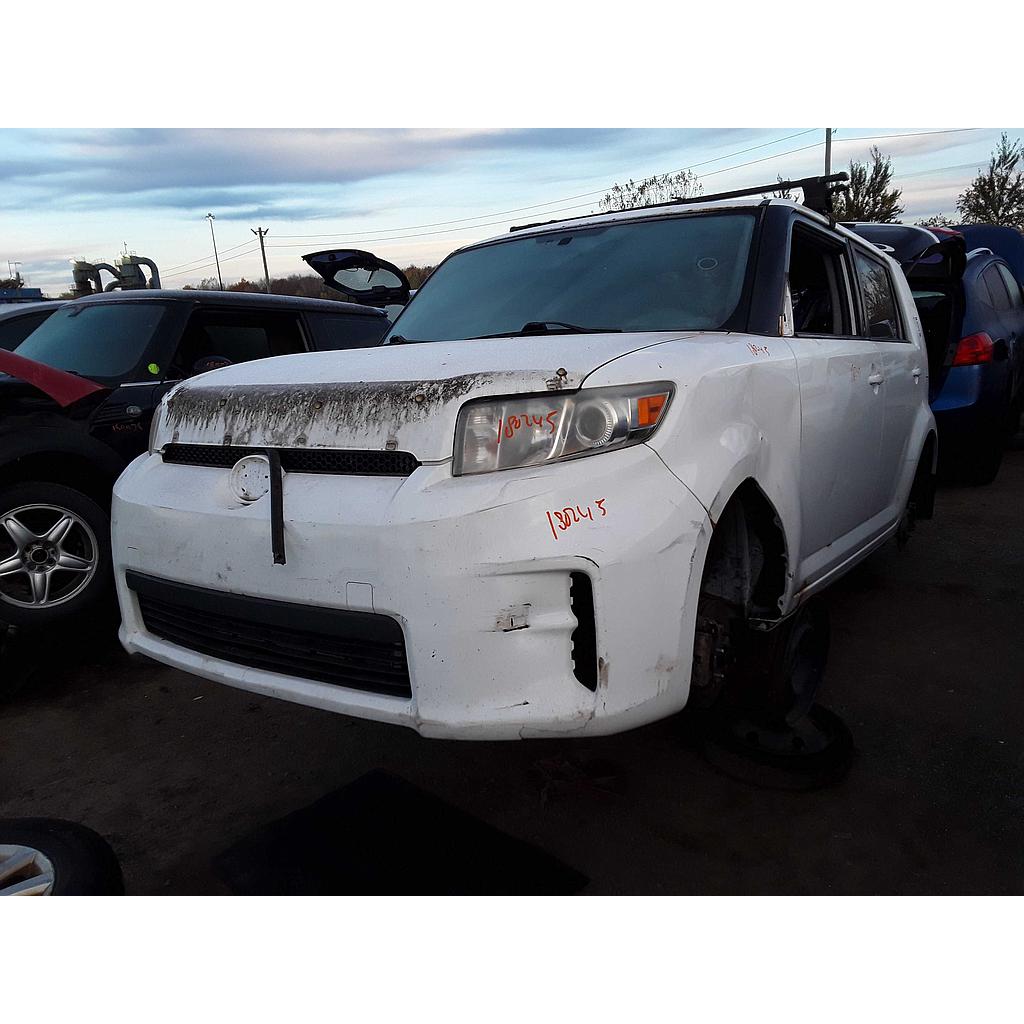 SCION XB 2011