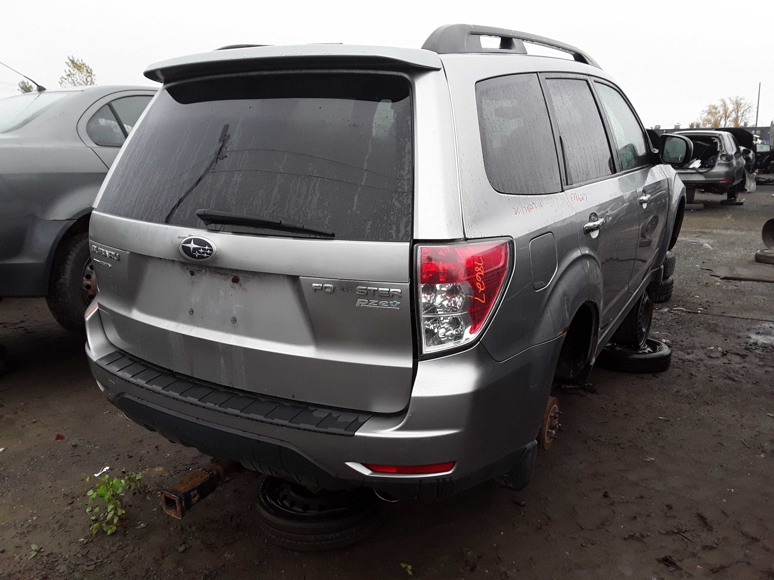 SUBARU FORESTER 2010