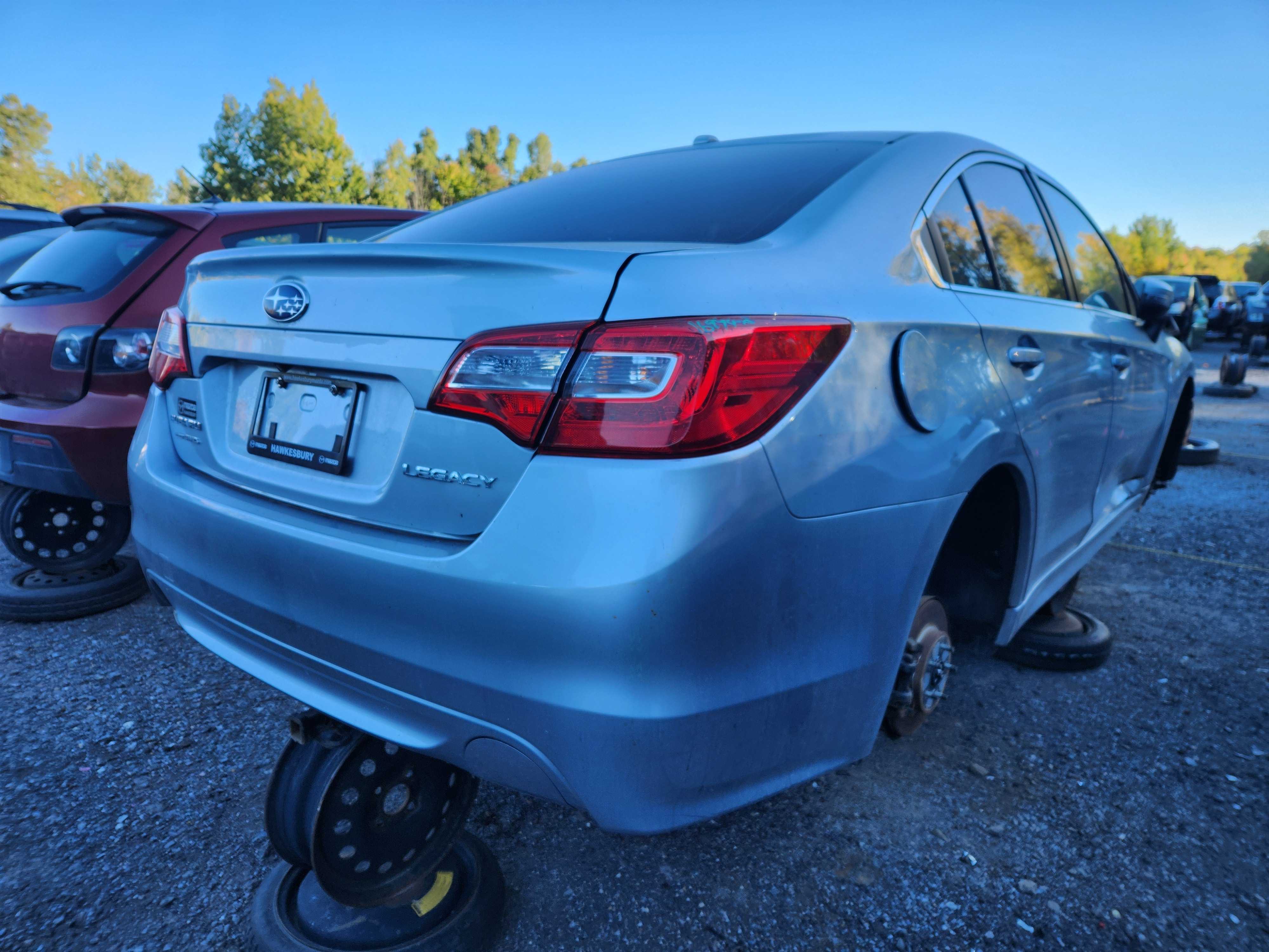 SUBARU LEGACY 2015