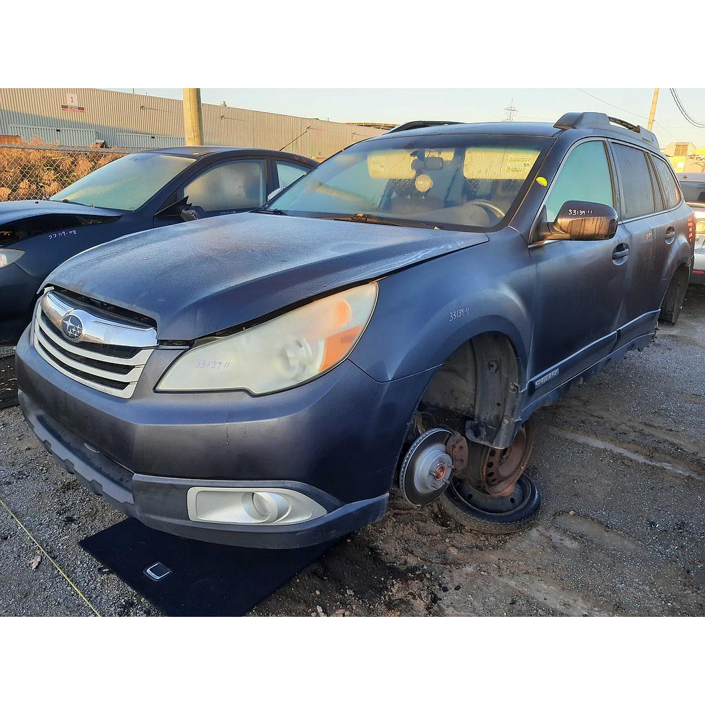 SUBARU OUTBACK 2011