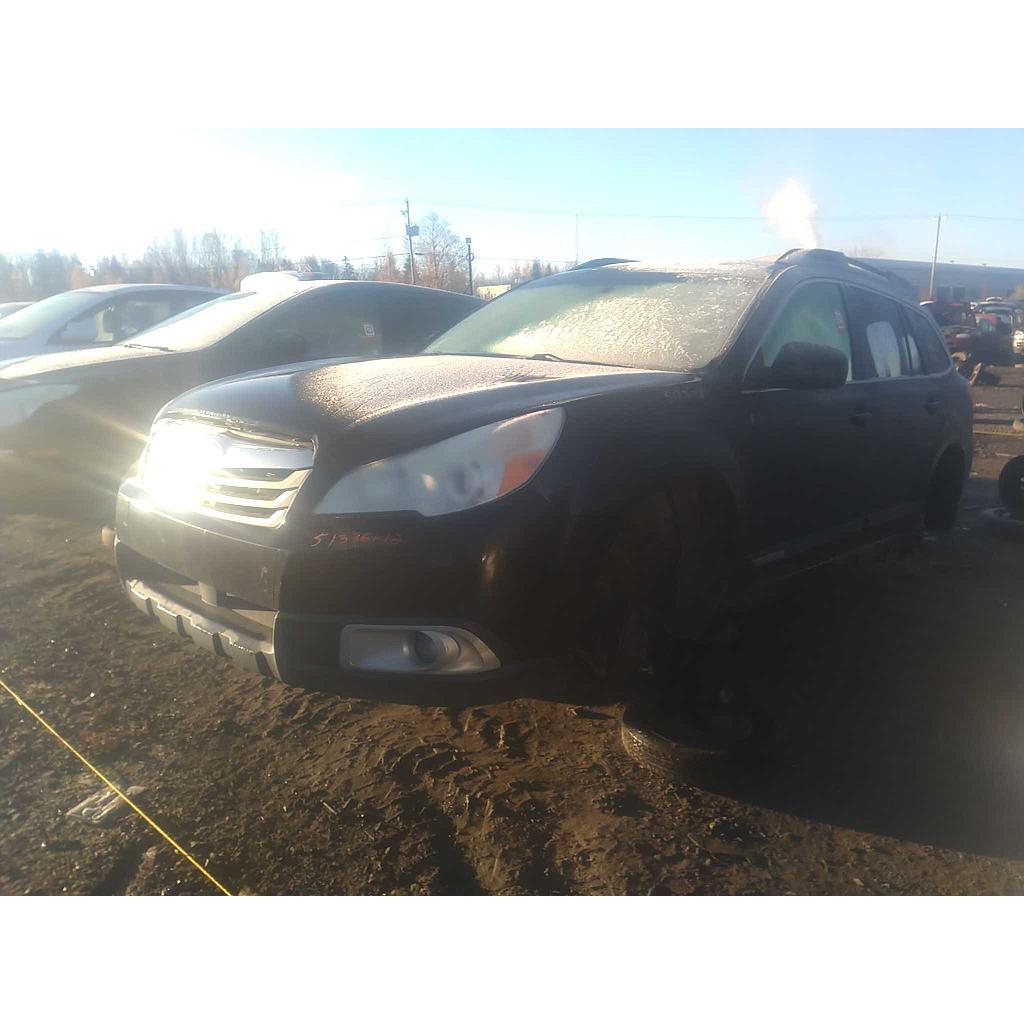 SUBARU OUTBACK 2012