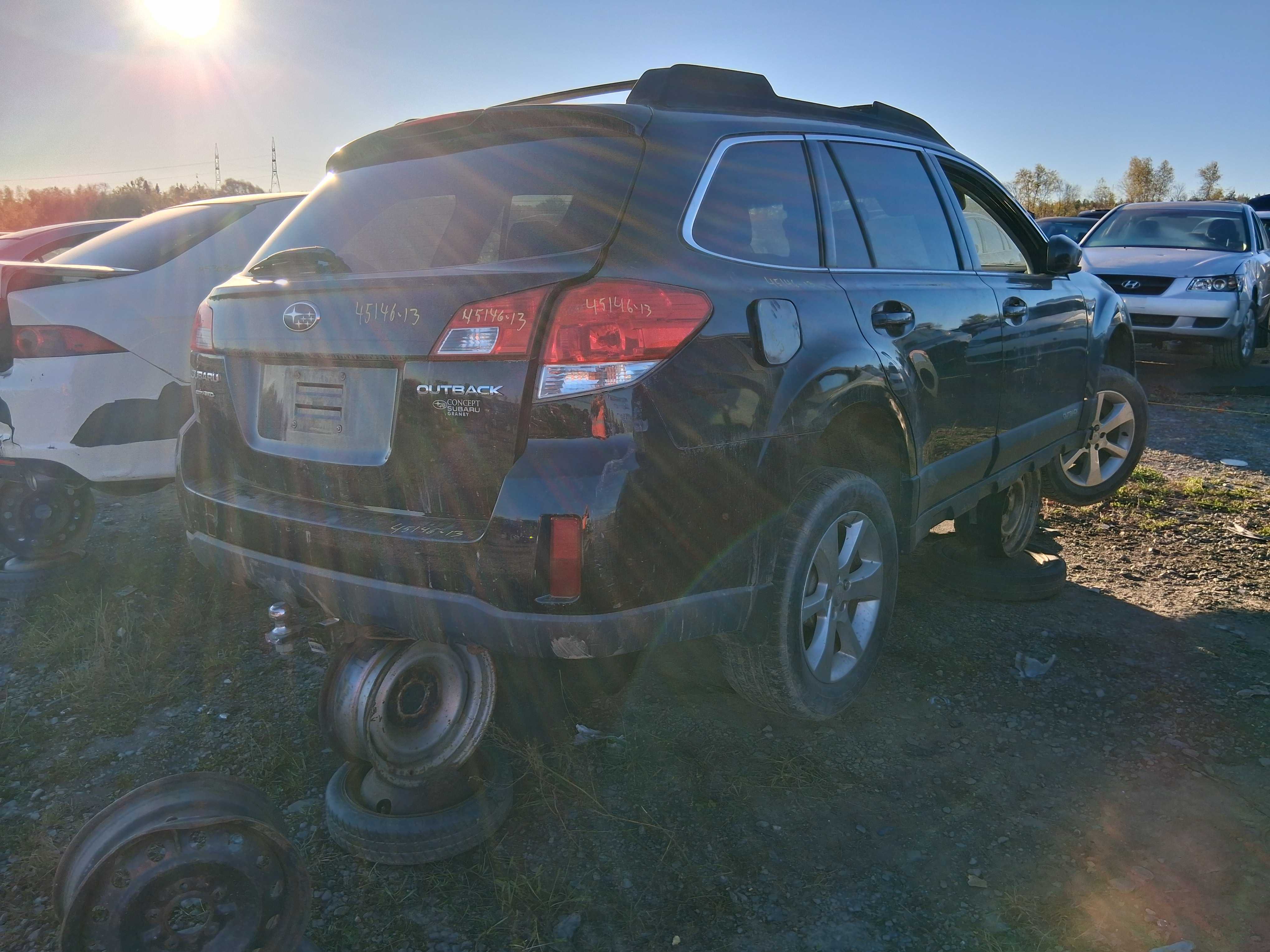 SUBARU OUTBACK 2013