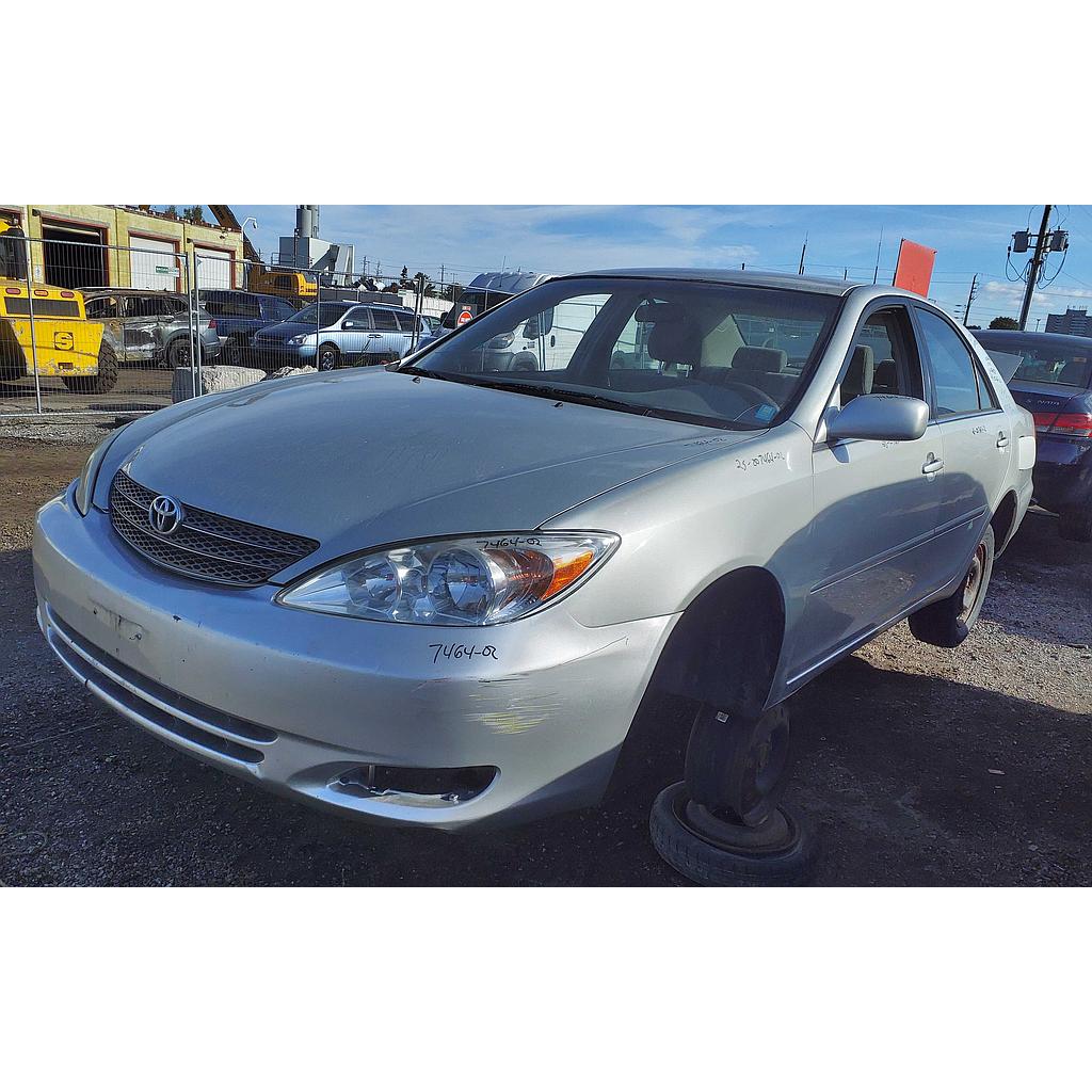 TOYOTA CAMRY 2002