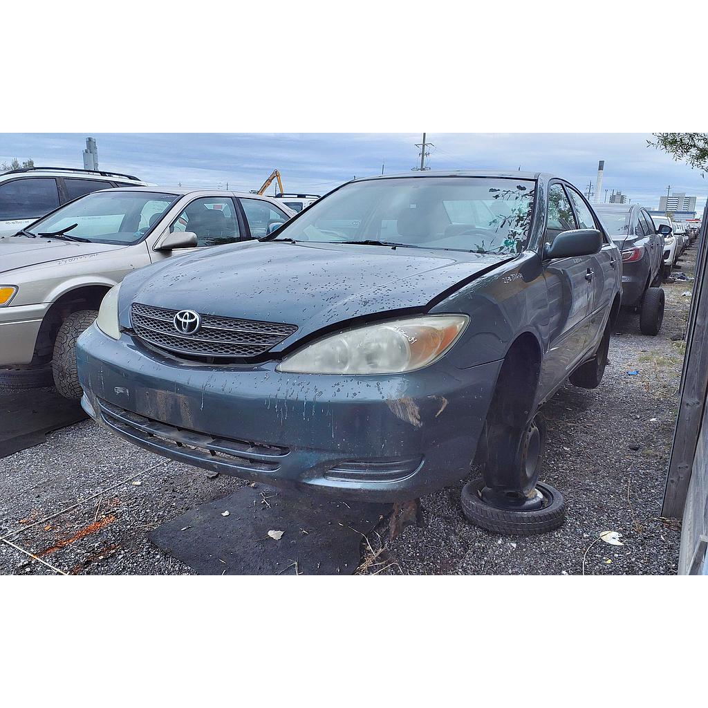 TOYOTA CAMRY 2004