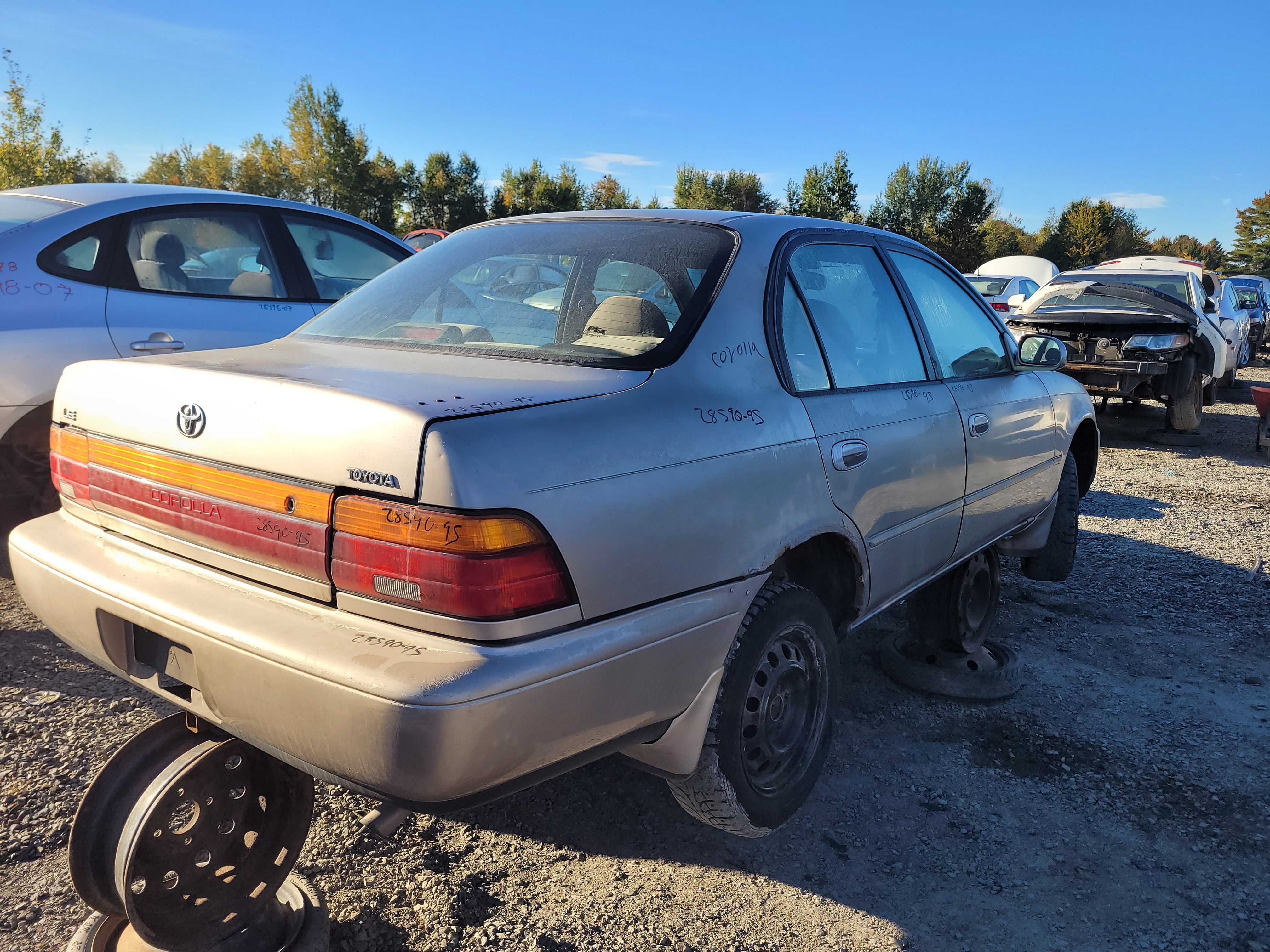 TOYOTA COROLLA 1995