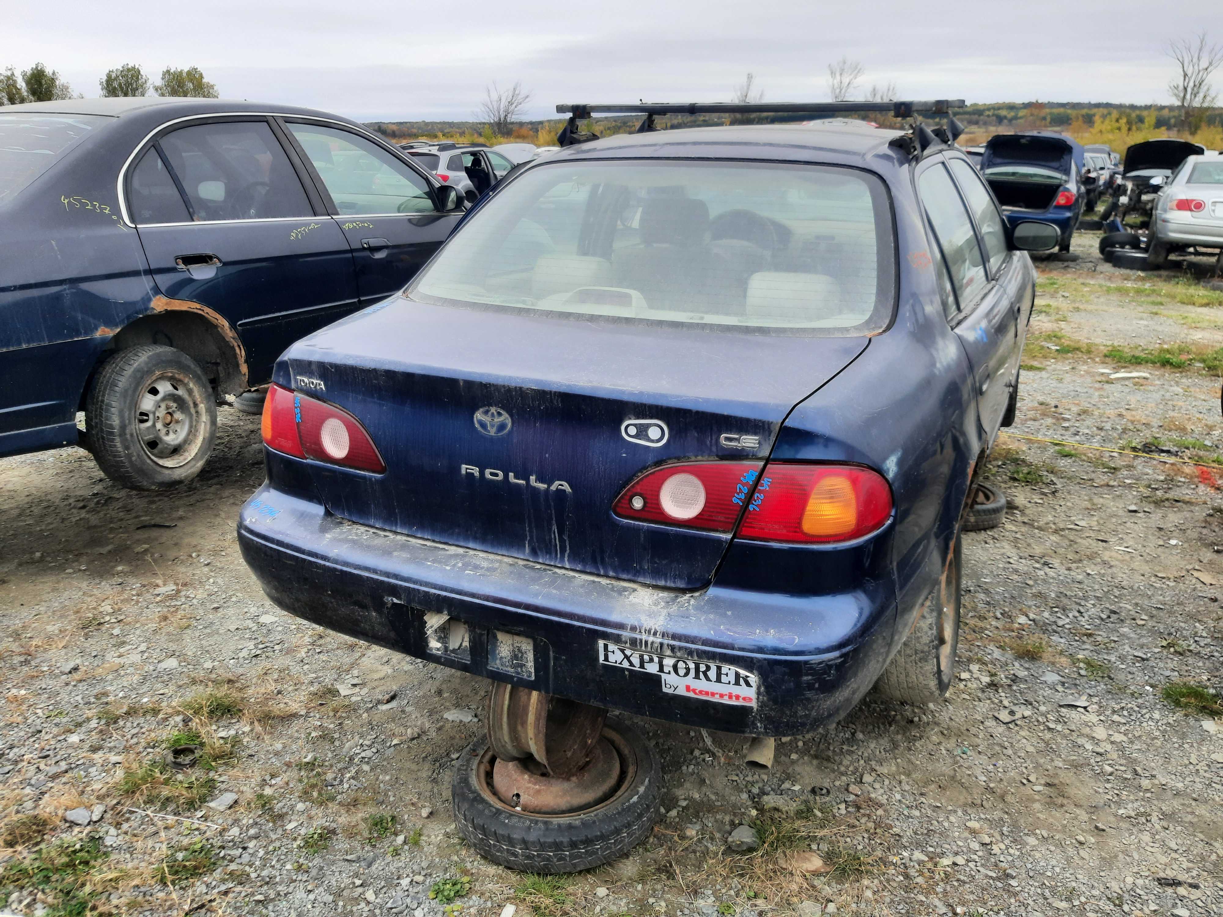 TOYOTA COROLLA 2001