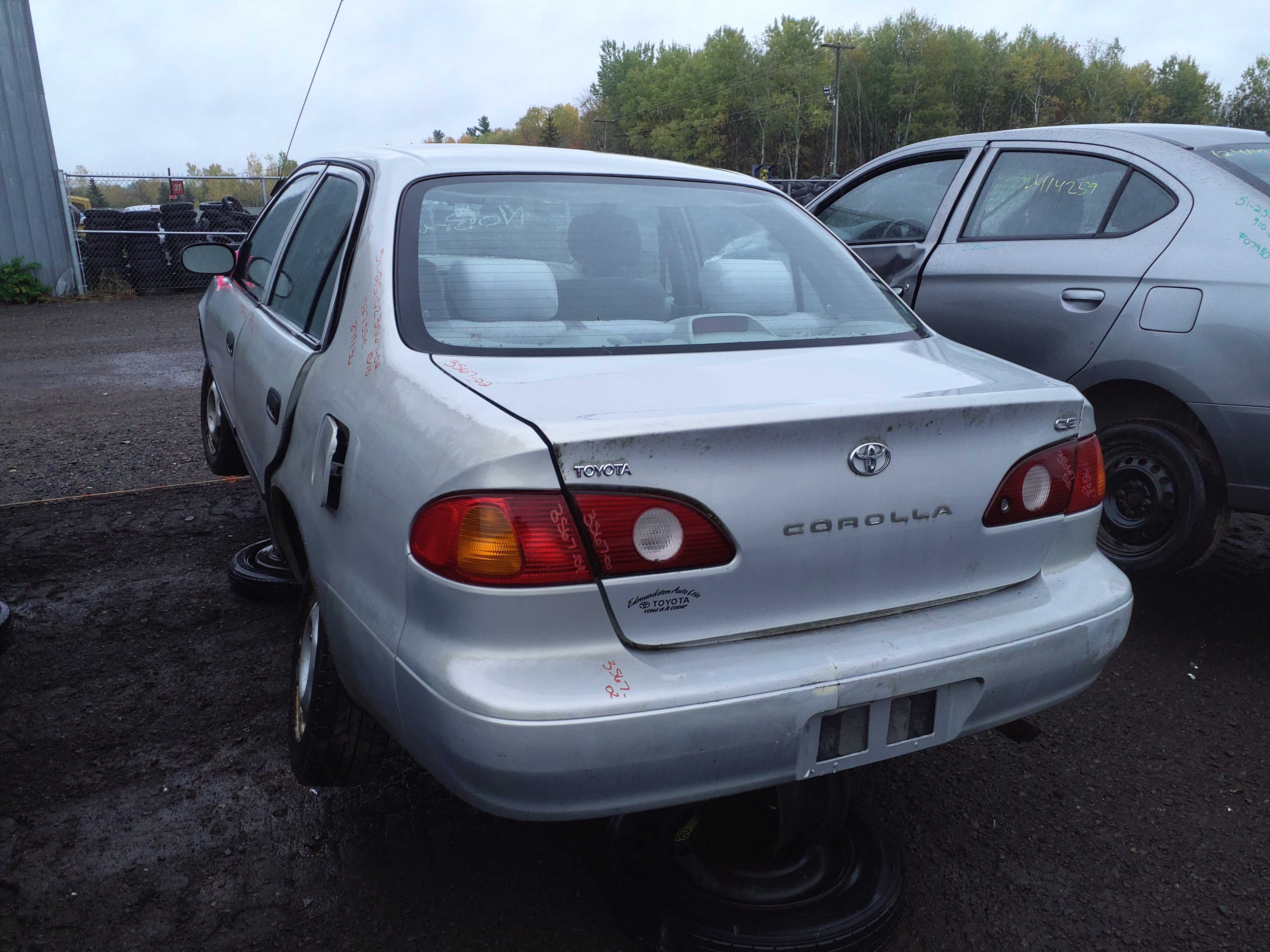 TOYOTA COROLLA 2002