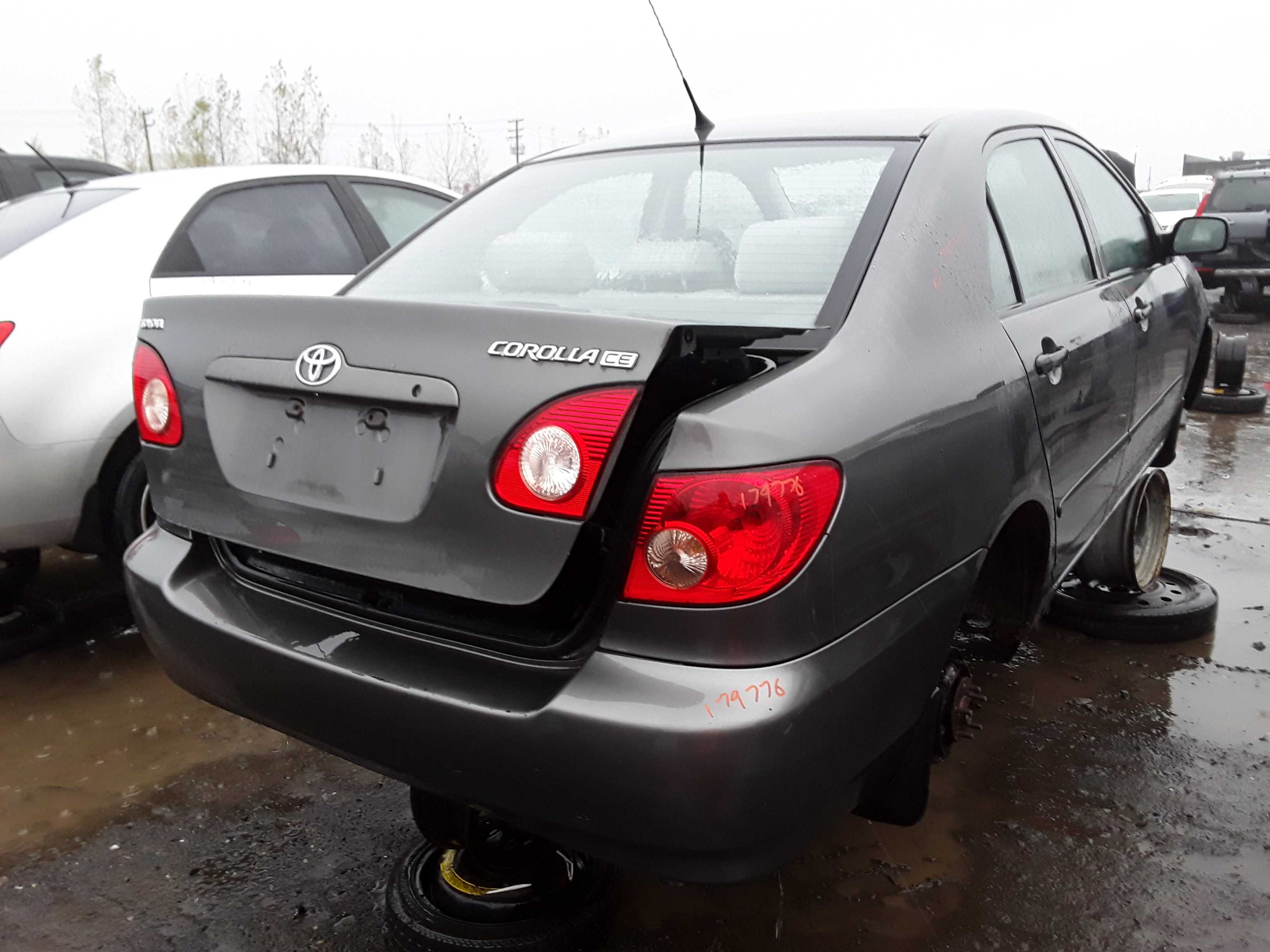 TOYOTA COROLLA 2005