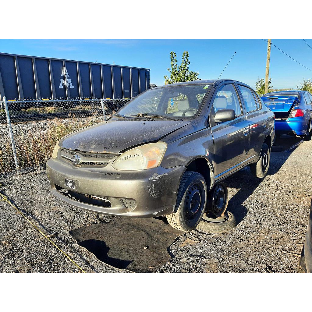 TOYOTA ECHO 2004